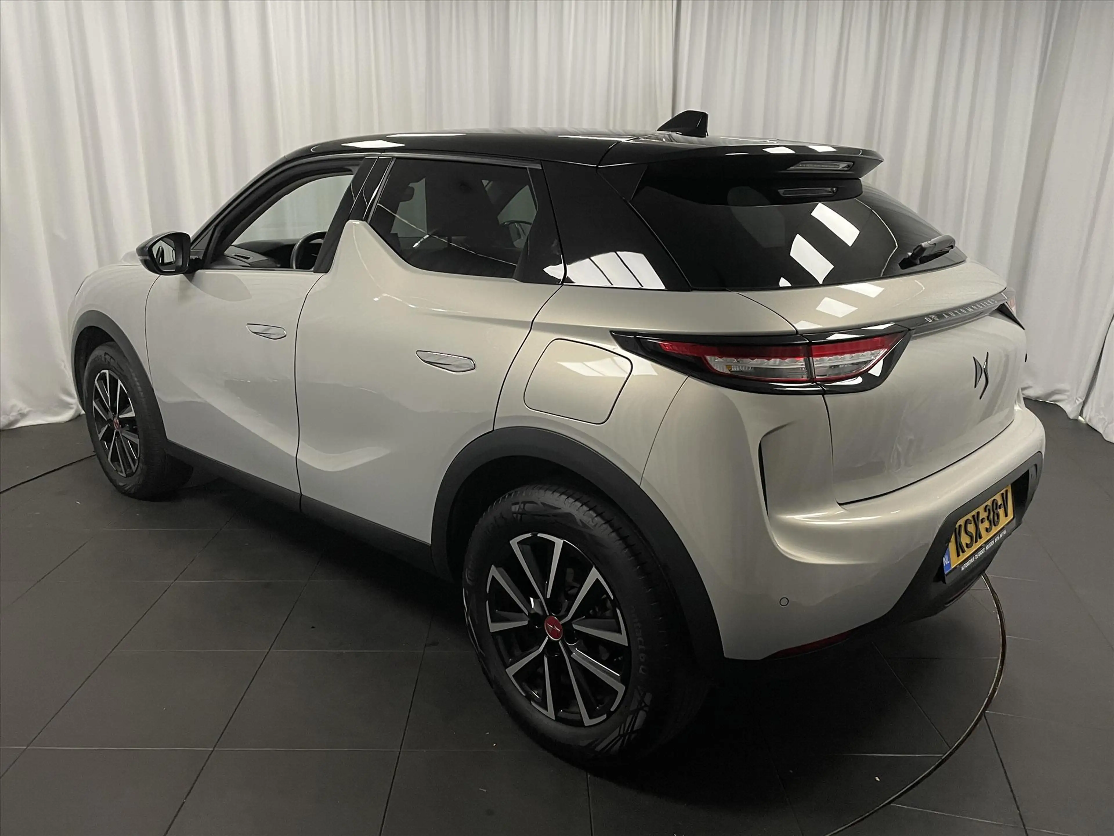 DS Automobiles DS 3 Performance 100pk 6-versn Climat | Half leder | Mi — photo 3