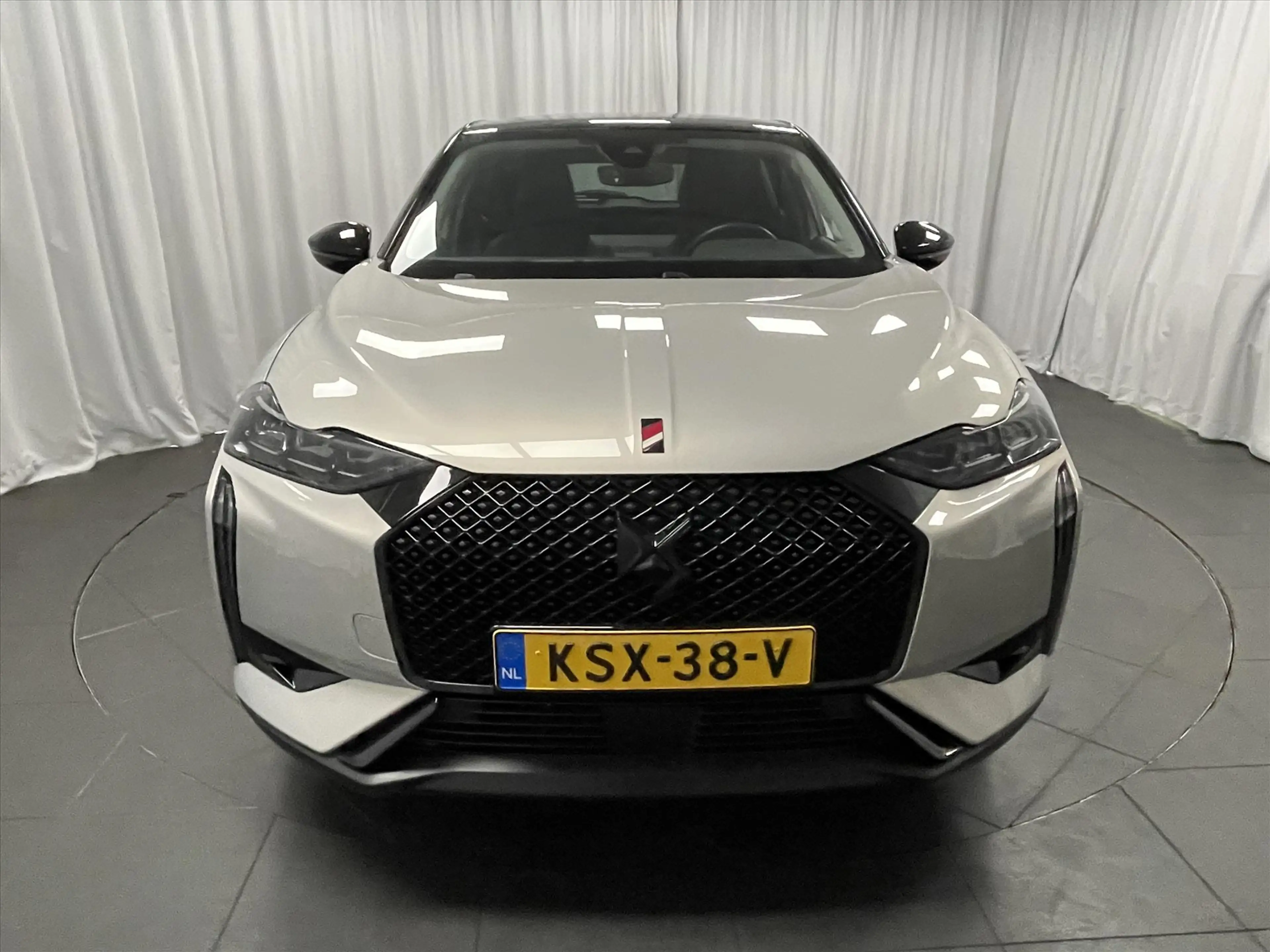 DS Automobiles DS 3 Performance 100pk 6-versn Climat | Half leder | Mi — photo 9