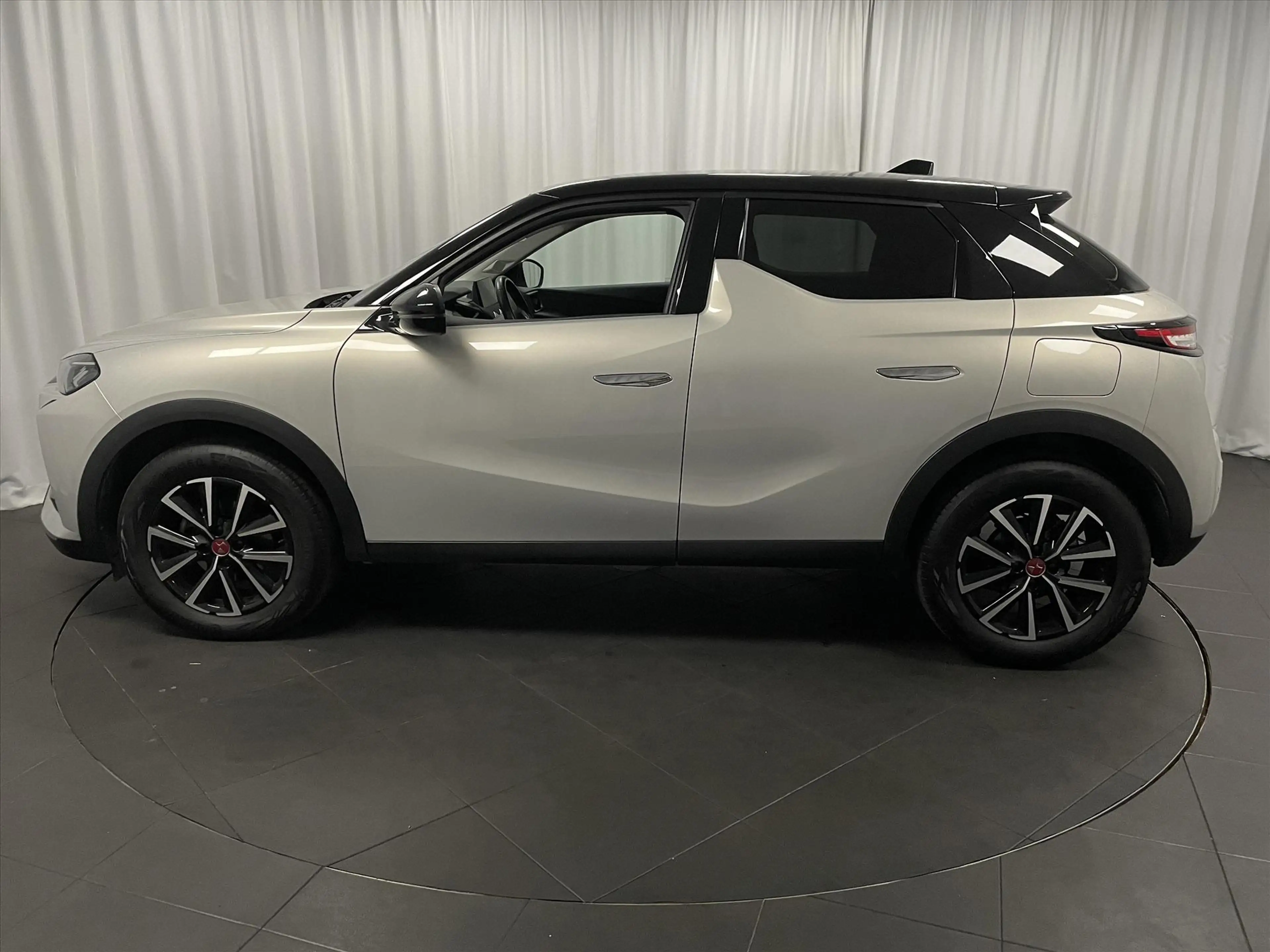 DS Automobiles DS 3 Performance 100pk 6-versn Climat | Half leder | Mi — photo 2