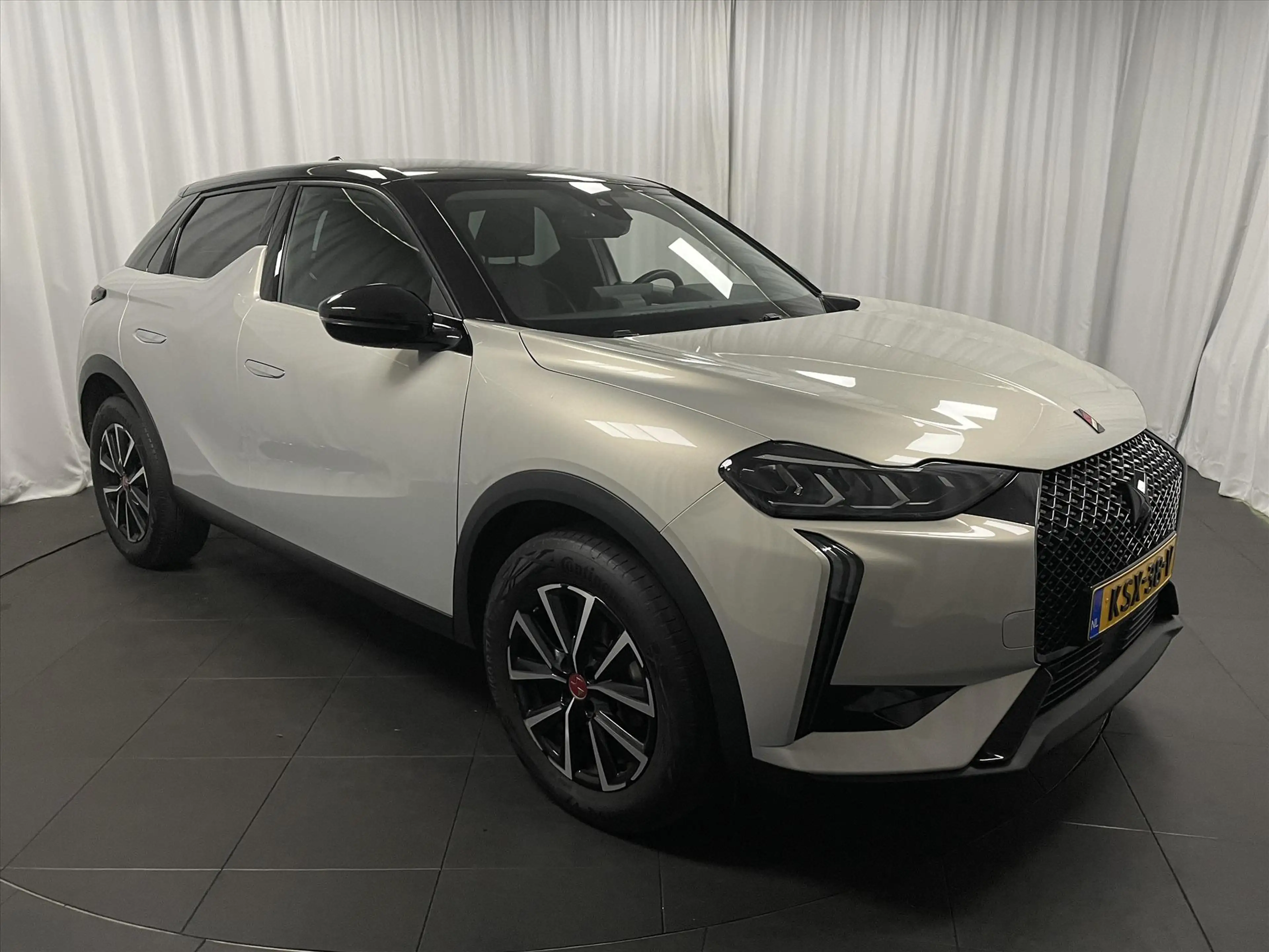 DS Automobiles DS 3 Performance 100pk 6-versn Climat | Half leder | Mi — photo 7