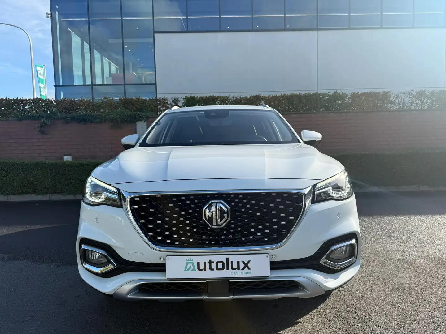 MG EHS CARPLAY - AUTOMATIQUE - LUXURY Blanc - 2