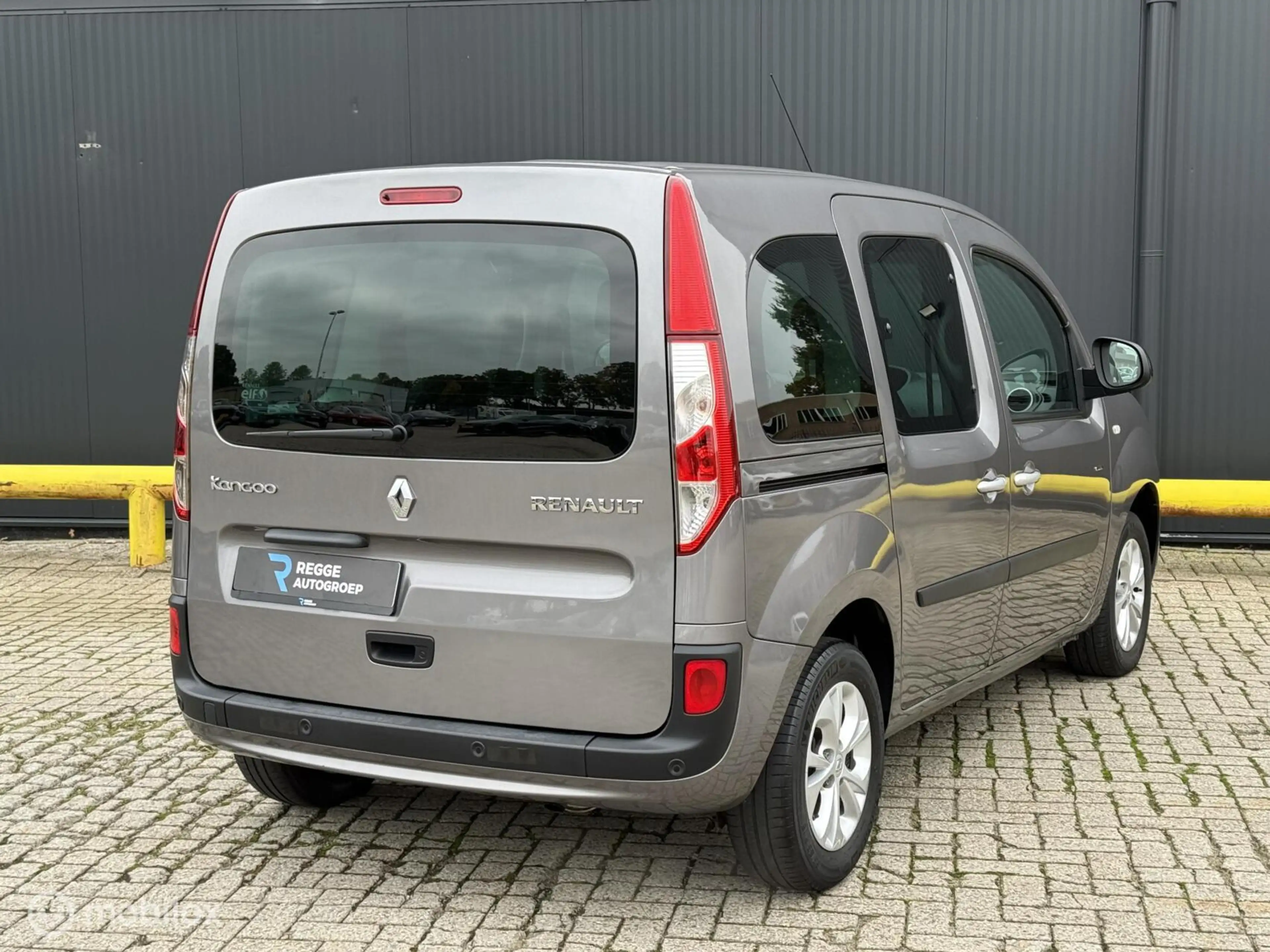 Renault Kangoo Family 1.2 TCe Limited Start&Stop PDC | CLIMA — photo 3