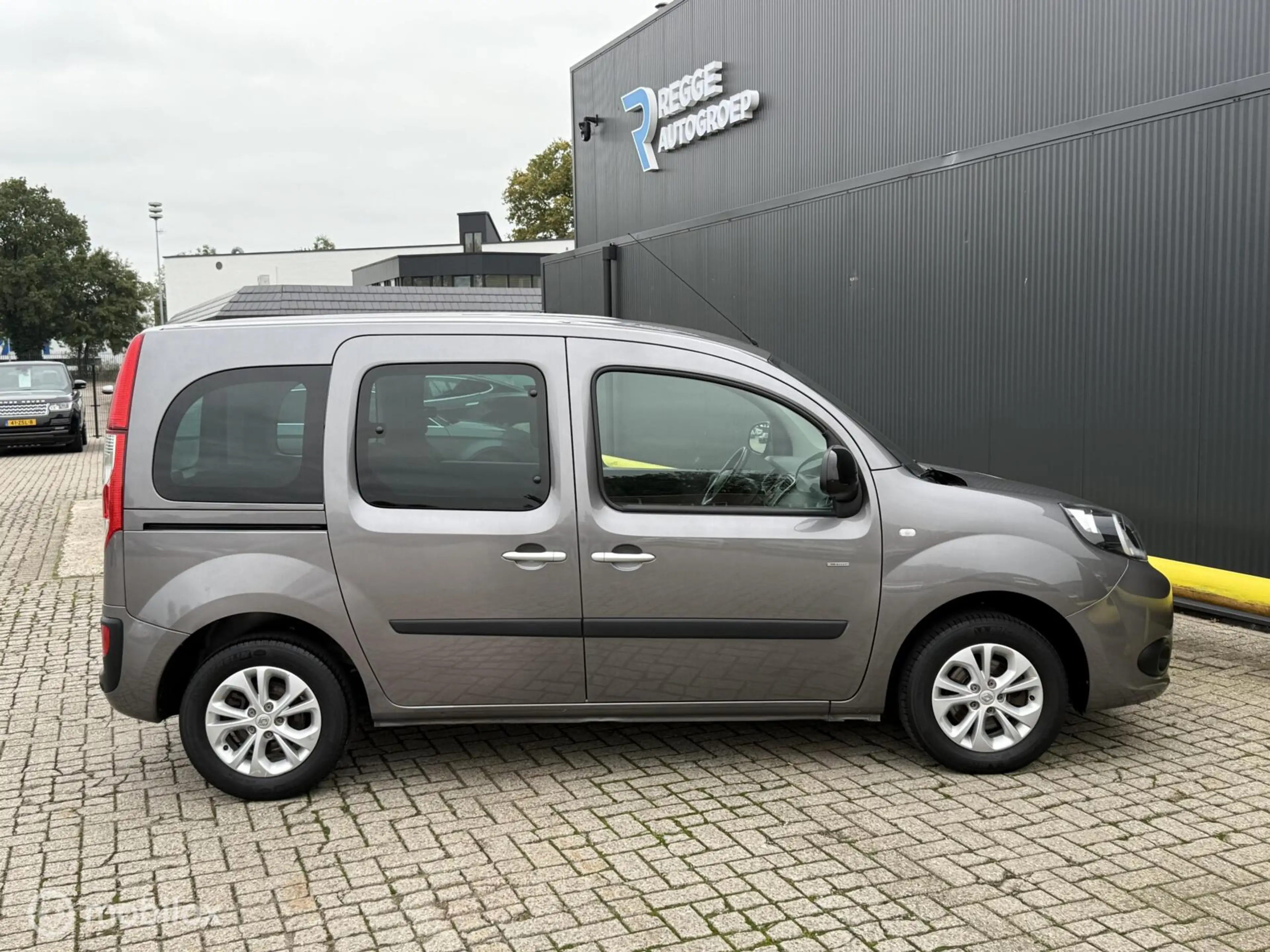 Renault Kangoo Family 1.2 TCe Limited Start&Stop PDC | CLIMA — photo 9