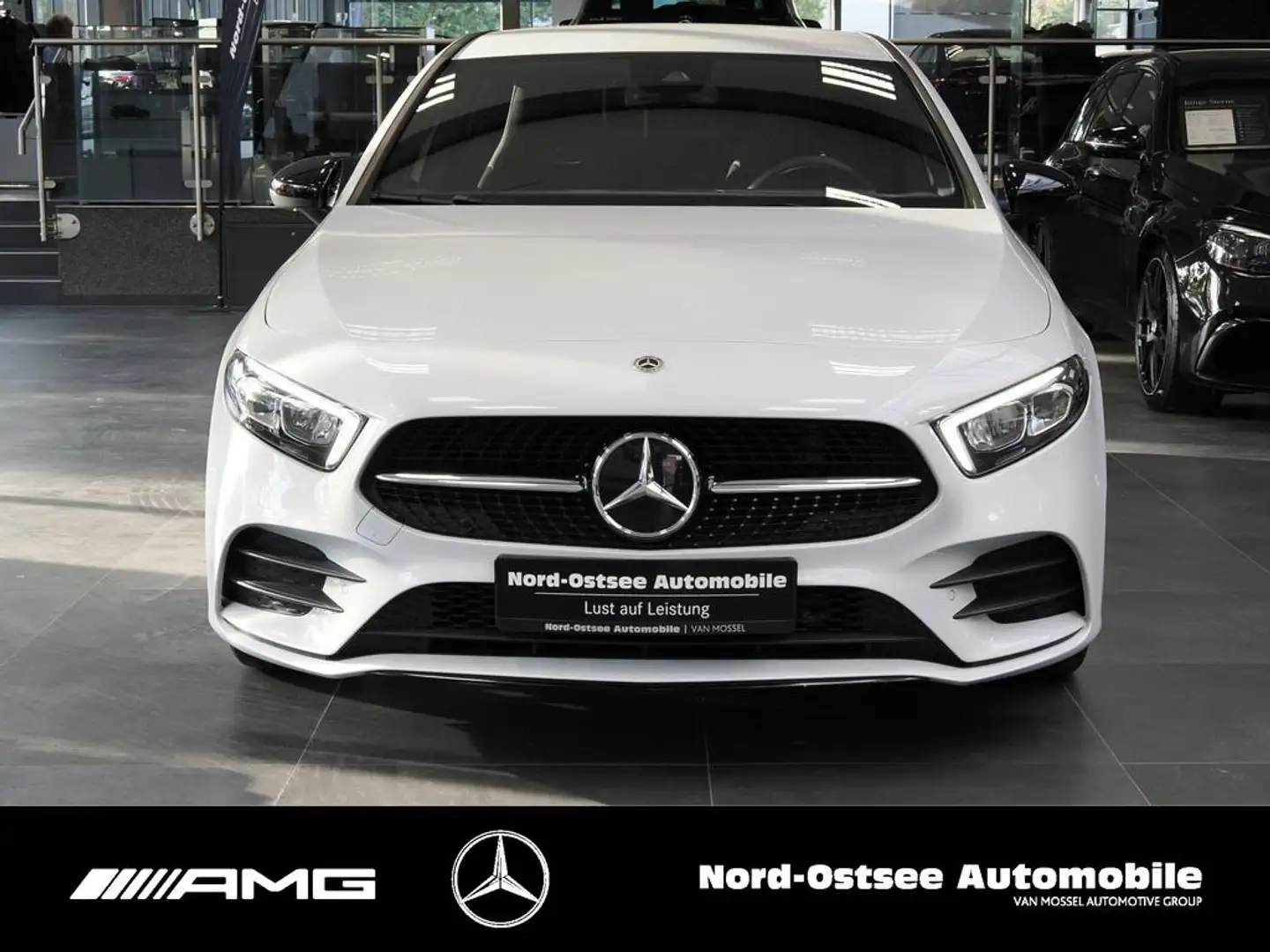 Mercedes-Benz A 200 AMG EDITION 2021 LED NIGHT KAMERA SHZ PDC Blanc - 2