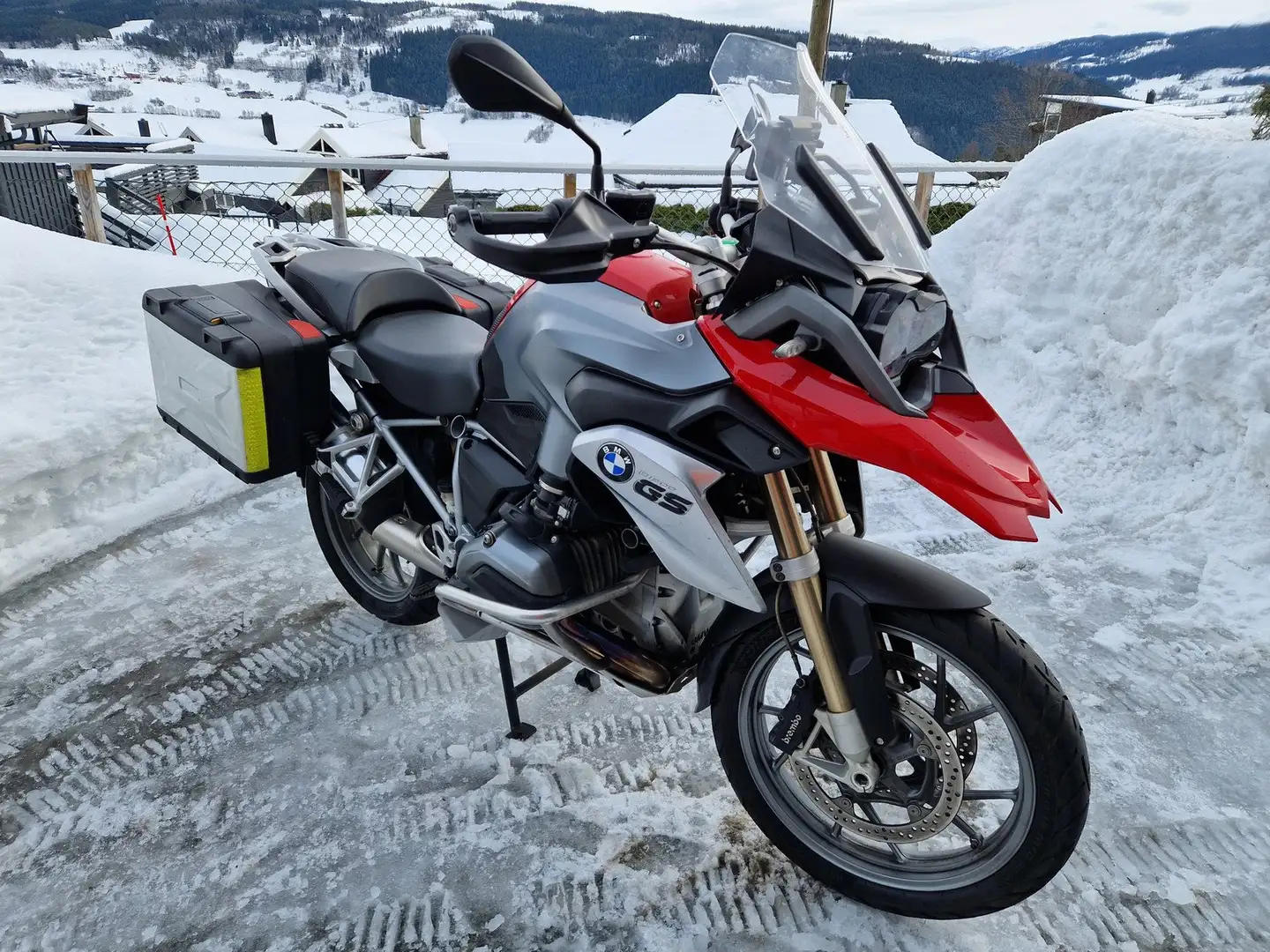 BMW R 1200 GS LC Rouge - 1
