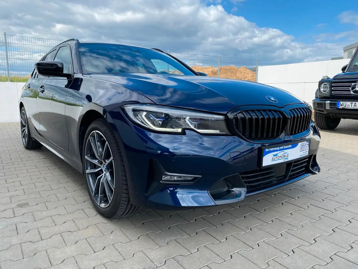 BMW 320 Touring 320 d xDrive Sport Line|Virt.|Laser| Blau - 1