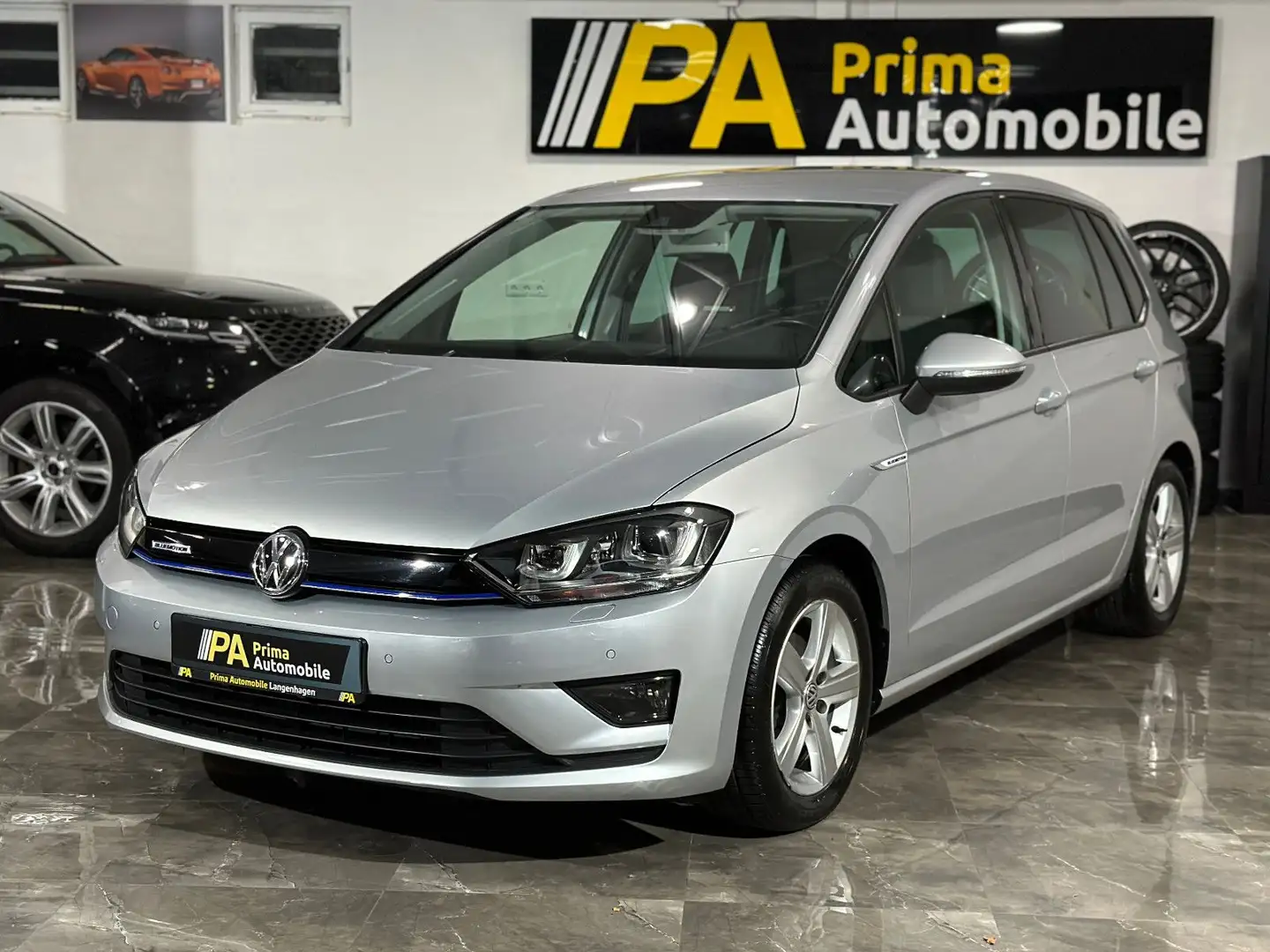 Volkswagen Golf Sportsvan VII 1.0 TSI / DSG Kamera Xenon Silber - 1