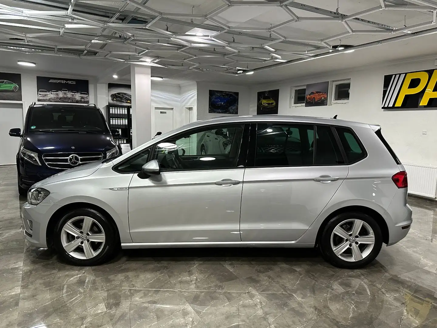 Volkswagen Golf Sportsvan VII 1.0 TSI / DSG Kamera Xenon Silber - 2