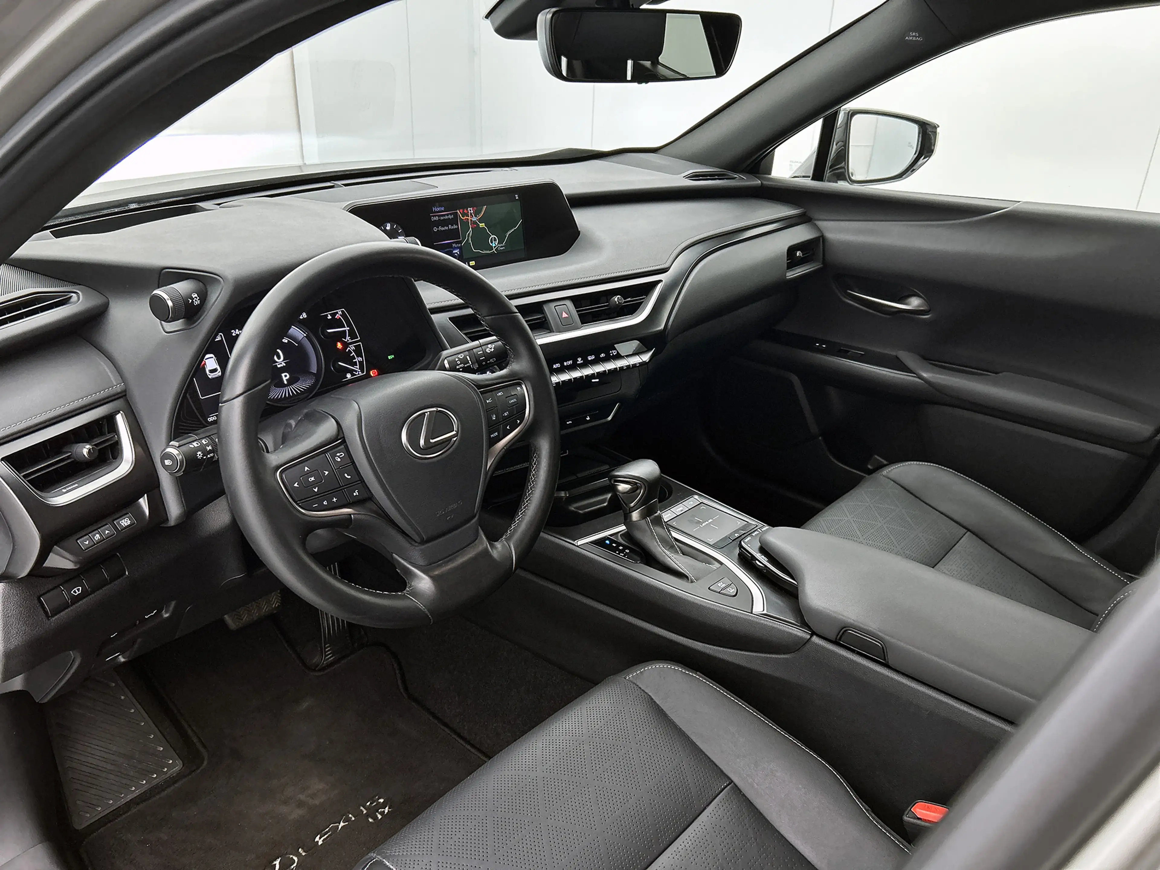 Lexus UX 250h Luxury Line Limited | Triple Led | Head-up Display — photo 7