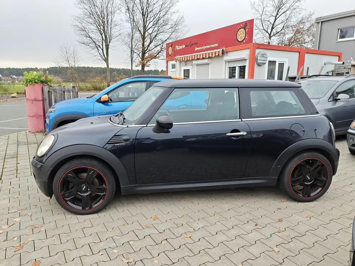 MINI One Cooper Sport Black Edition Schwarz - 2