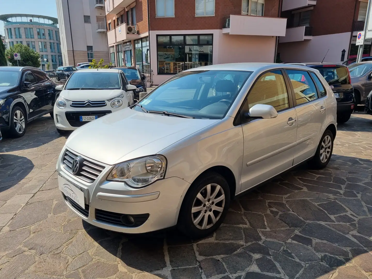 Volkswagen Polo Polo 5p 1.4 tdi Comfortline 80cv dpf Argento - 1