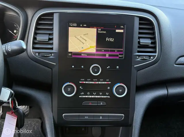 Renault Megane view 16