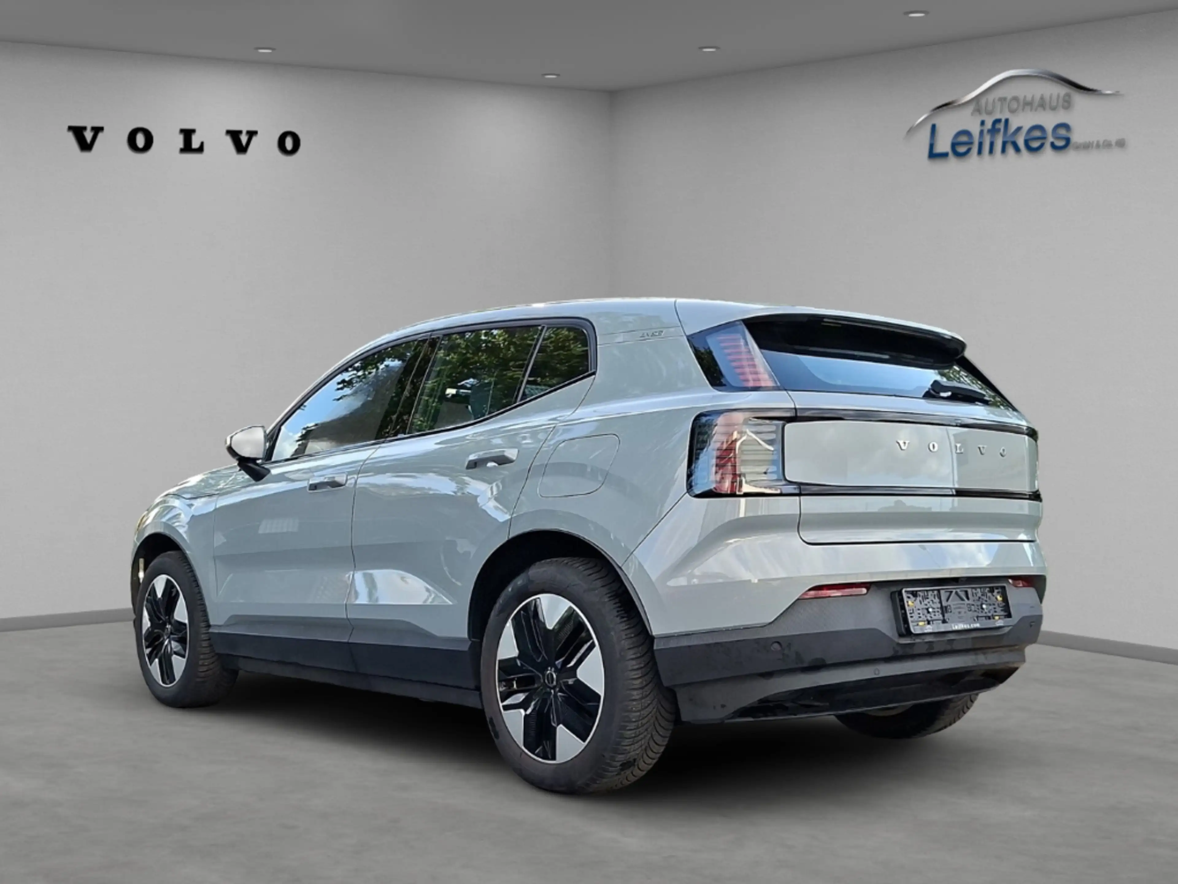 Volvo EX30 Single Extend Core 2WD Pure Electric Soundsystem 3 — photo 3