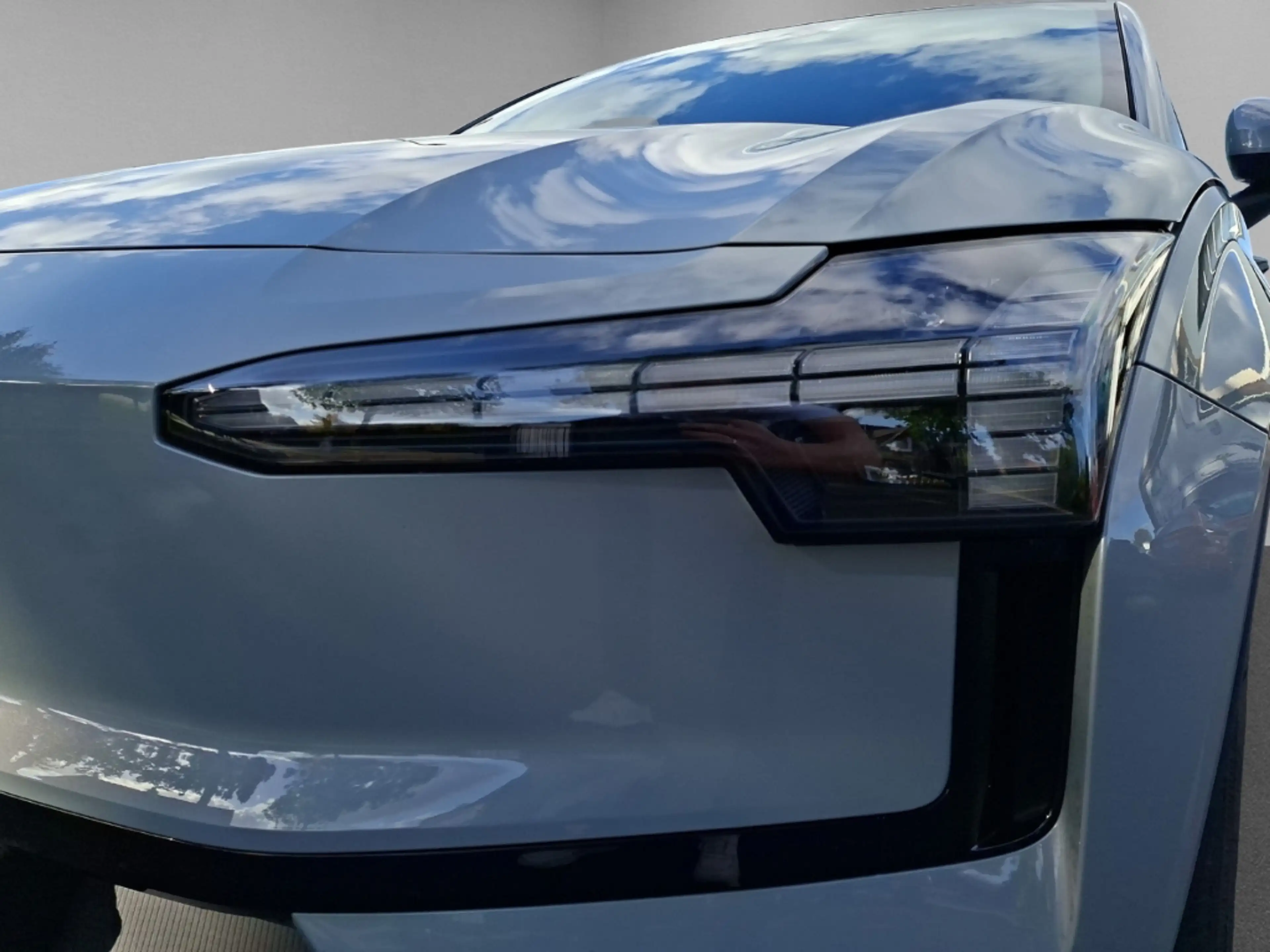 Volvo EX30 Single Extend Core 2WD Pure Electric Soundsystem 3 — photo 8