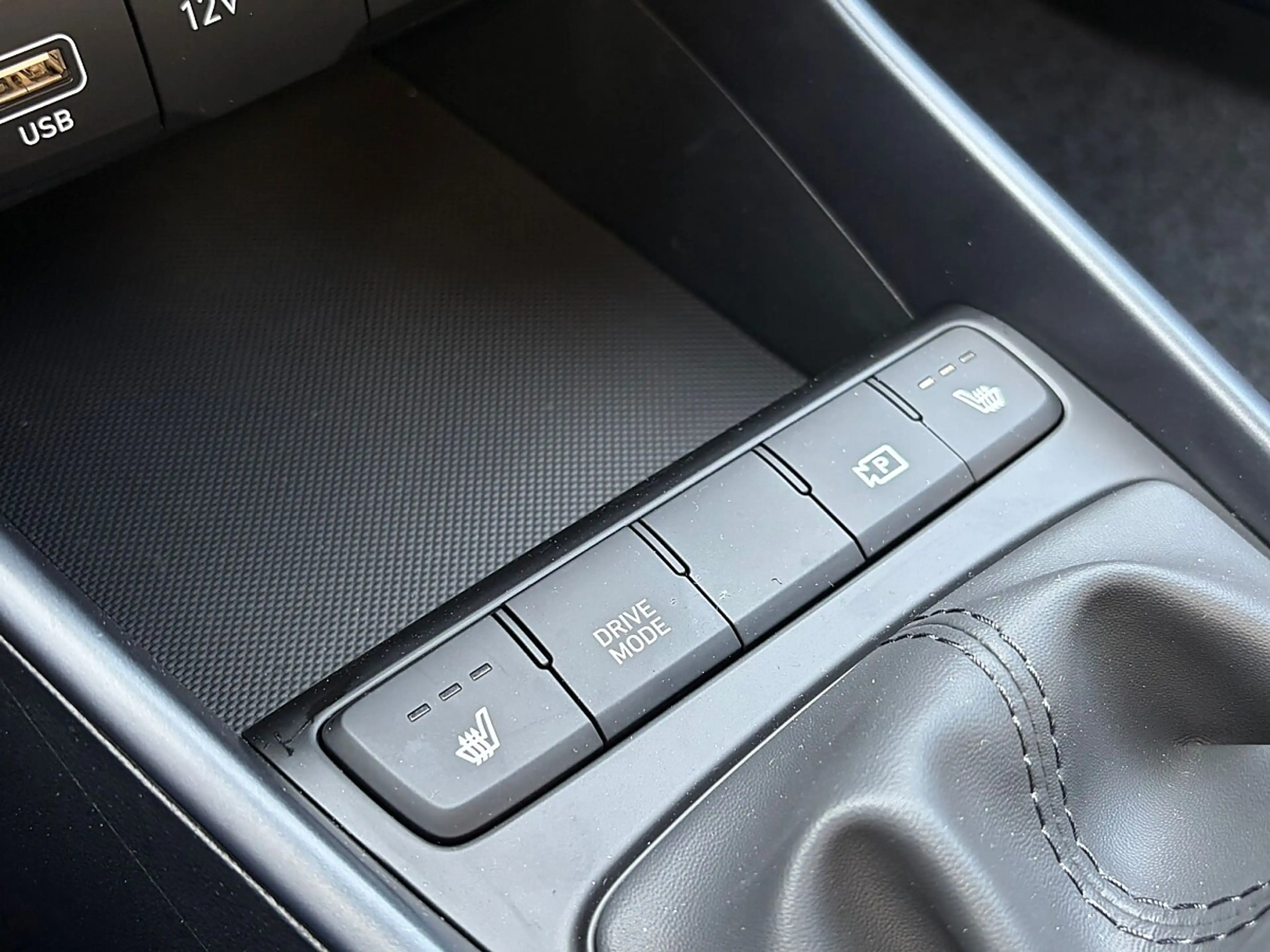 Hyundai BAYON Bayon 1,0 T-GDI Smart Line — photo 15