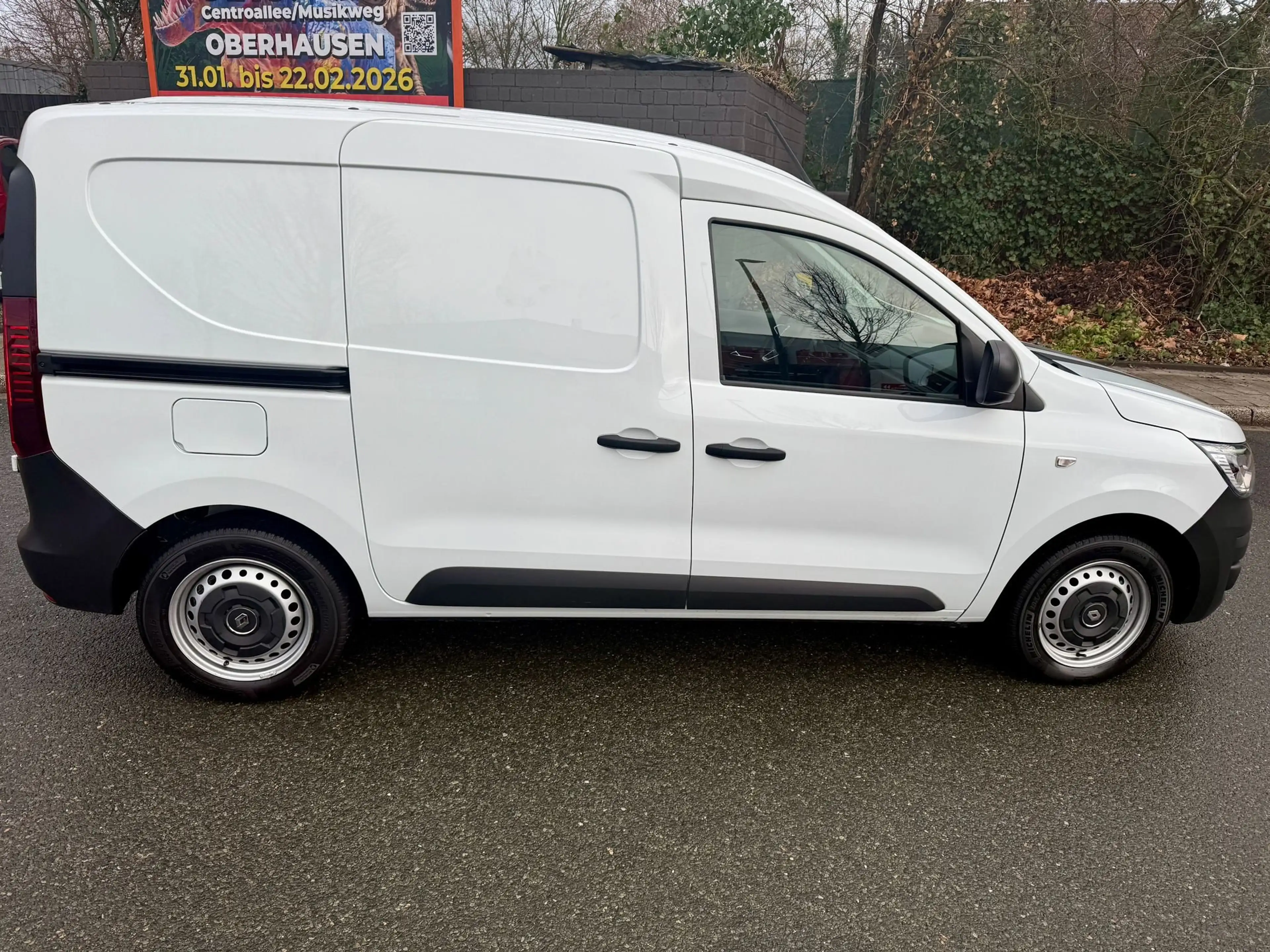 Renault Express Extra*Klima*Top Zustand*Tüv 11/2027!!! — photo 9