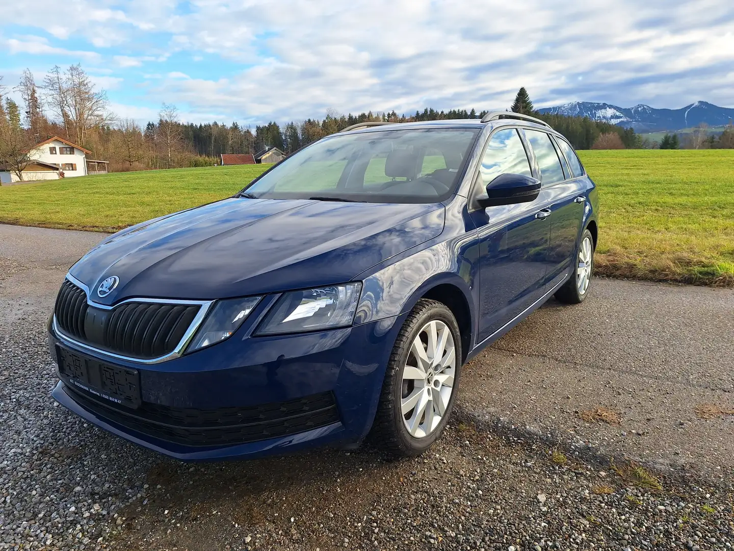 Skoda Octavia Active 1,2 TSI, Klima, 85 tKm Blau - 1