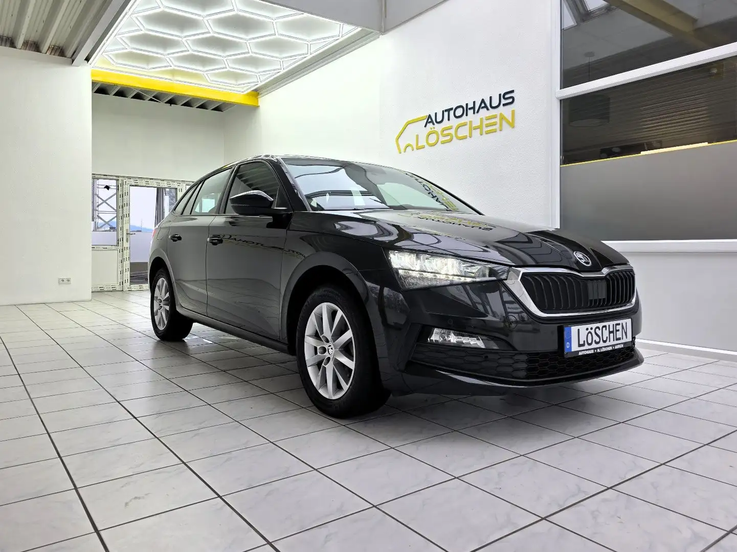 Skoda Scala Ambition Tempomat App-Connect Navigation Schwarz - 1