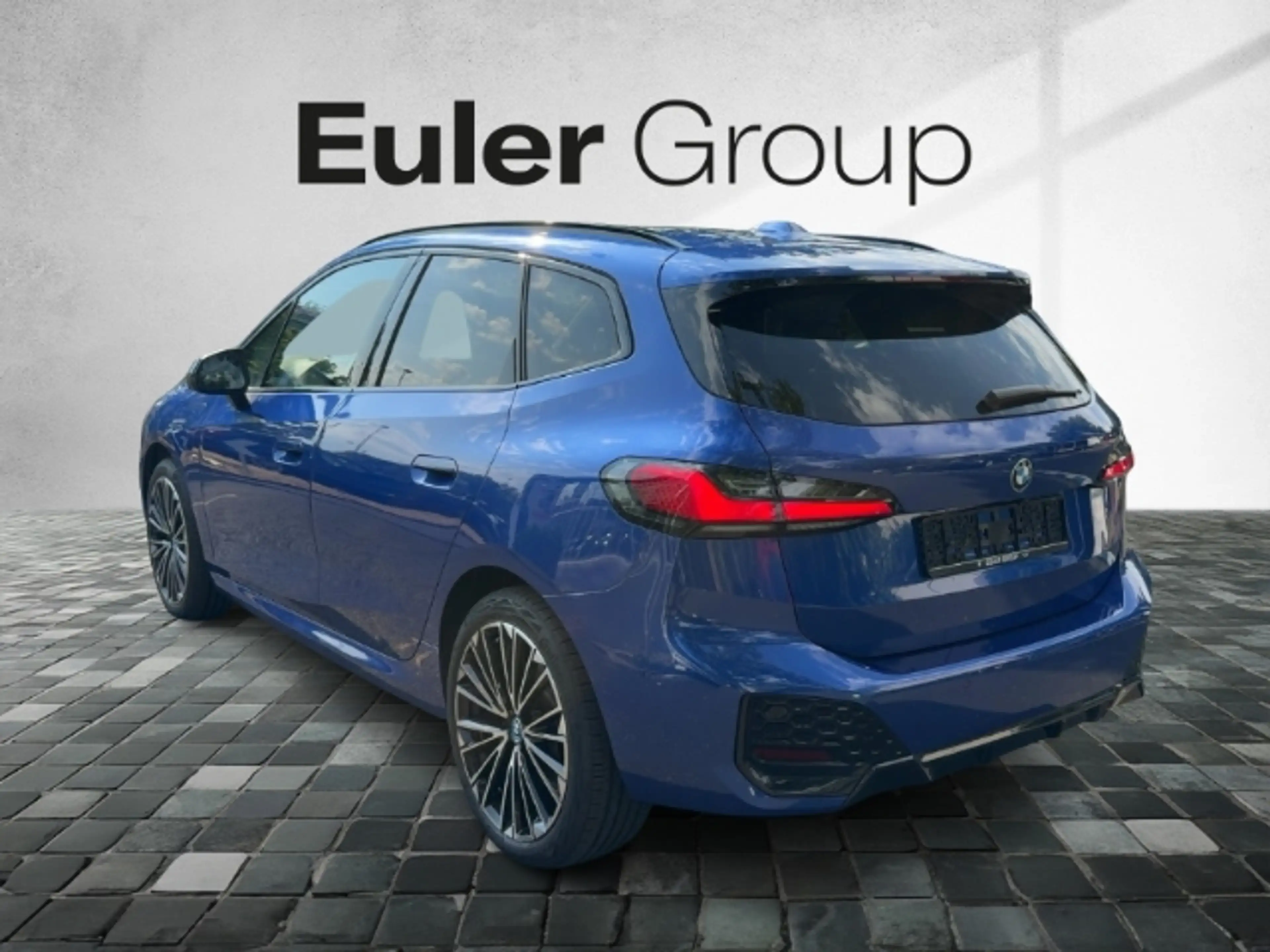 BMW 230 Active Tourer e xDrive Sportpaket HUD AD El. Panod — photo 4