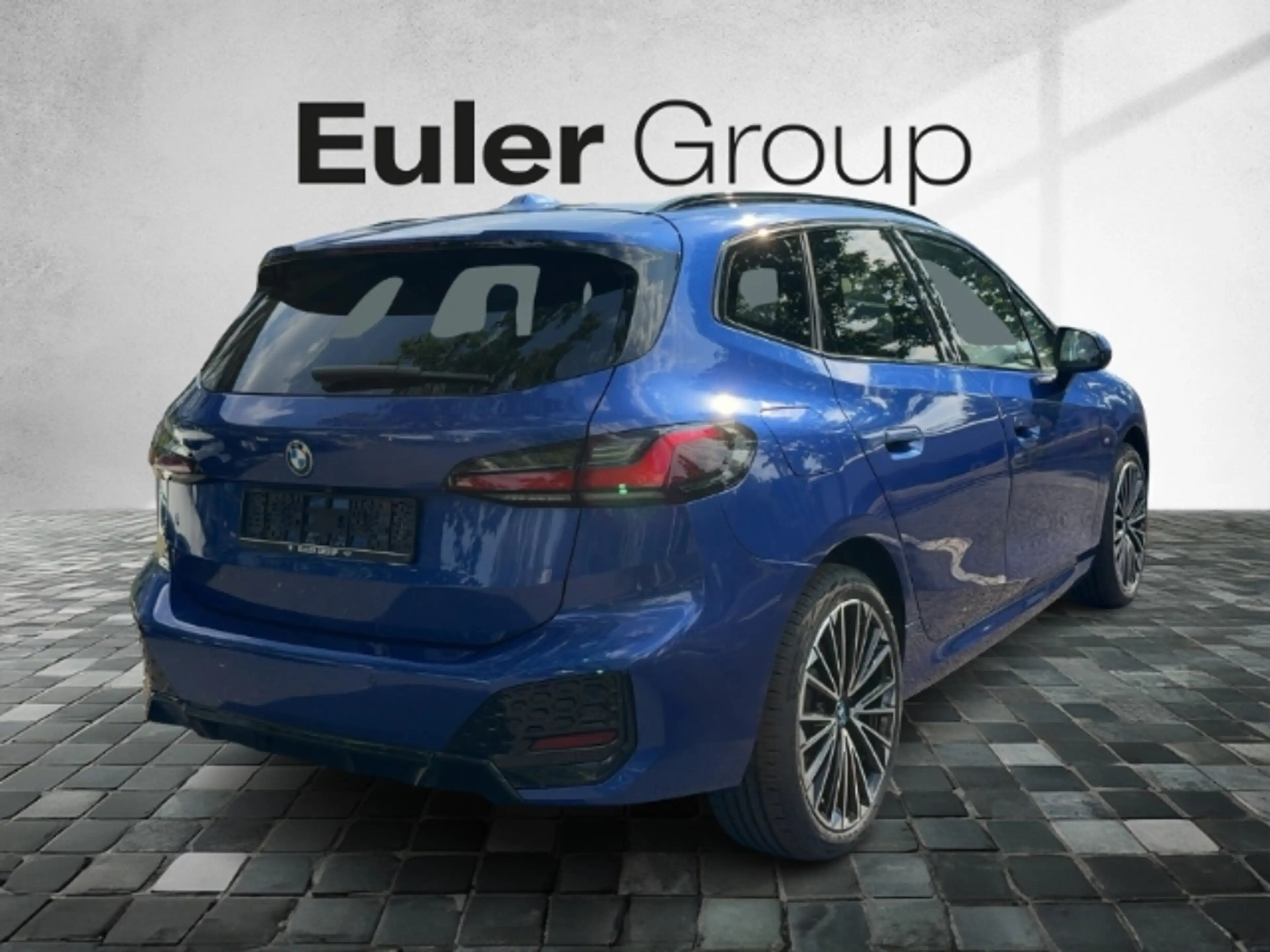 BMW 230 Active Tourer e xDrive Sportpaket HUD AD El. Panod — photo 5