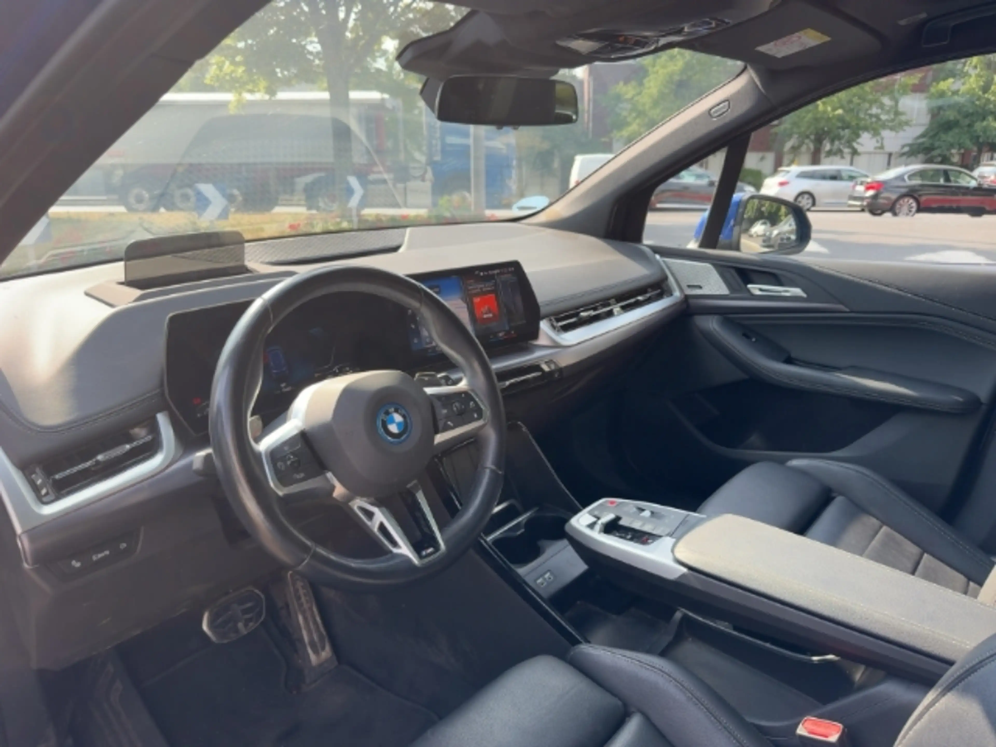 BMW 230 Active Tourer e xDrive Sportpaket HUD AD El. Panod — photo 7