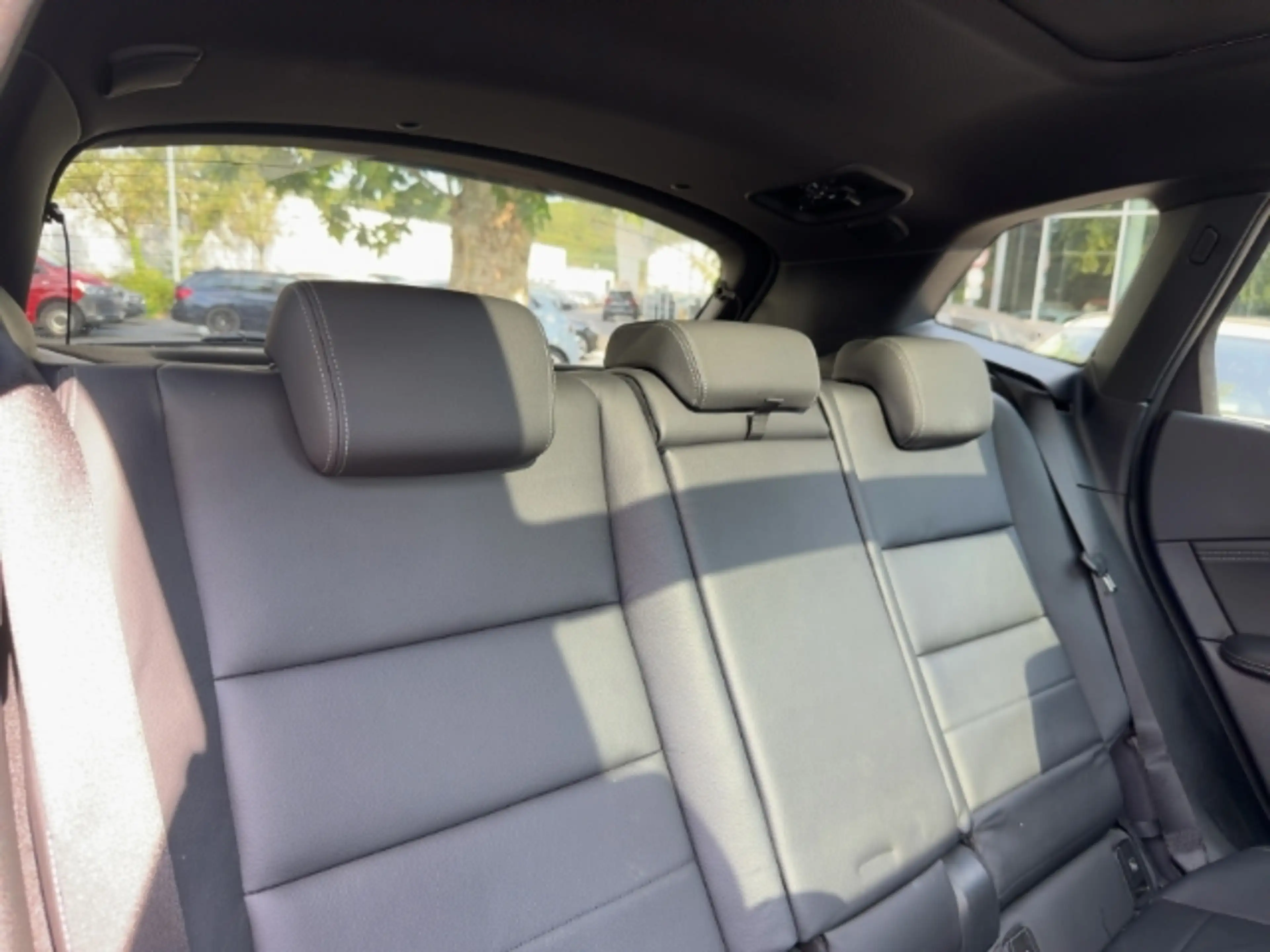 BMW 230 Active Tourer e xDrive Sportpaket HUD AD El. Panod — photo 8