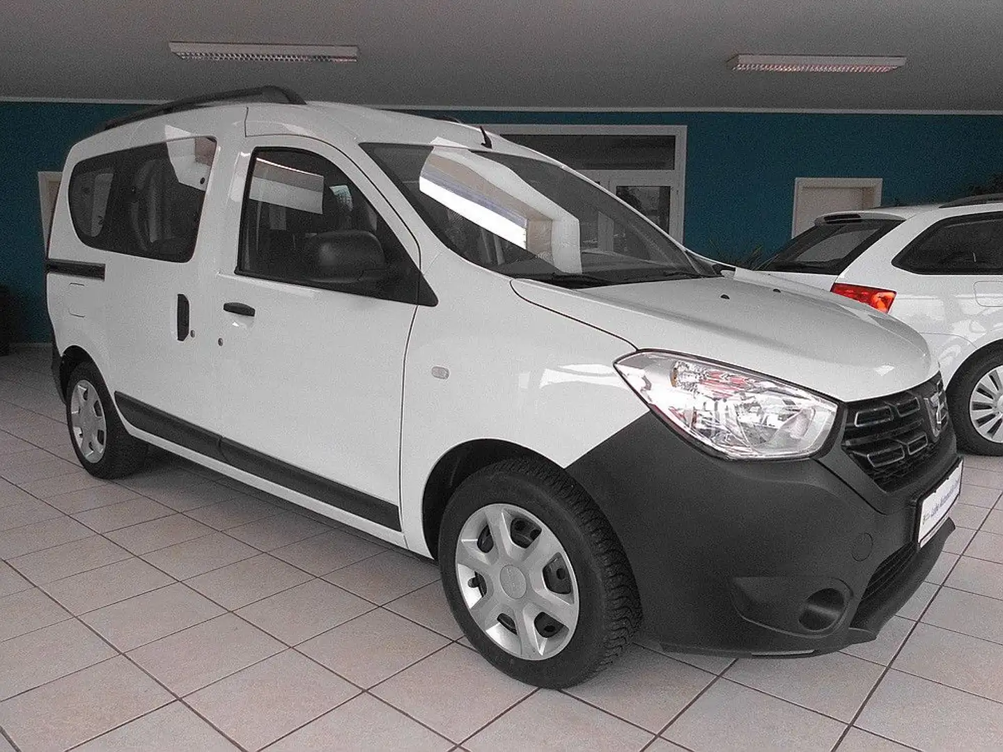Dacia Dokker 1,3 TCe 5-Sitzer AHK 1.Hand Orig. 23tkm. Weiß - 2