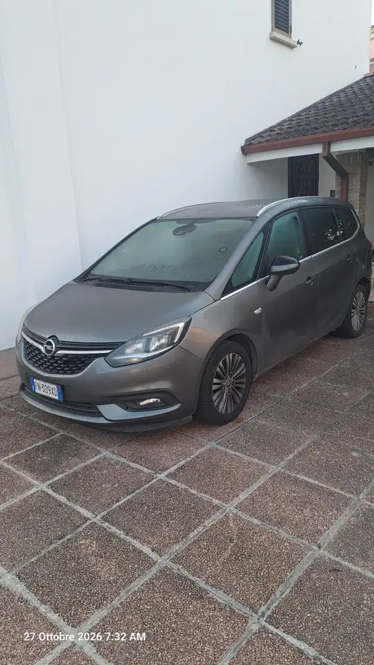 Opel Zafira Tourer