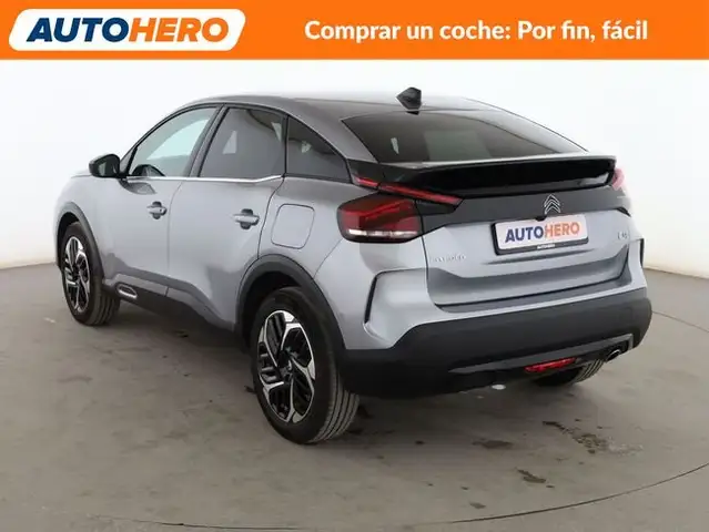 Citroen C4 view 4