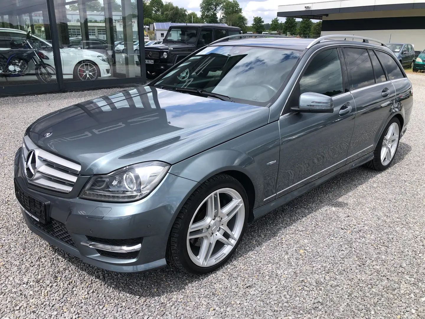 Mercedes-Benz C 350 CDI T BlueEFF. AVANTGARDE AMG-Line*COMAND*ILS*HK* Grau - 1