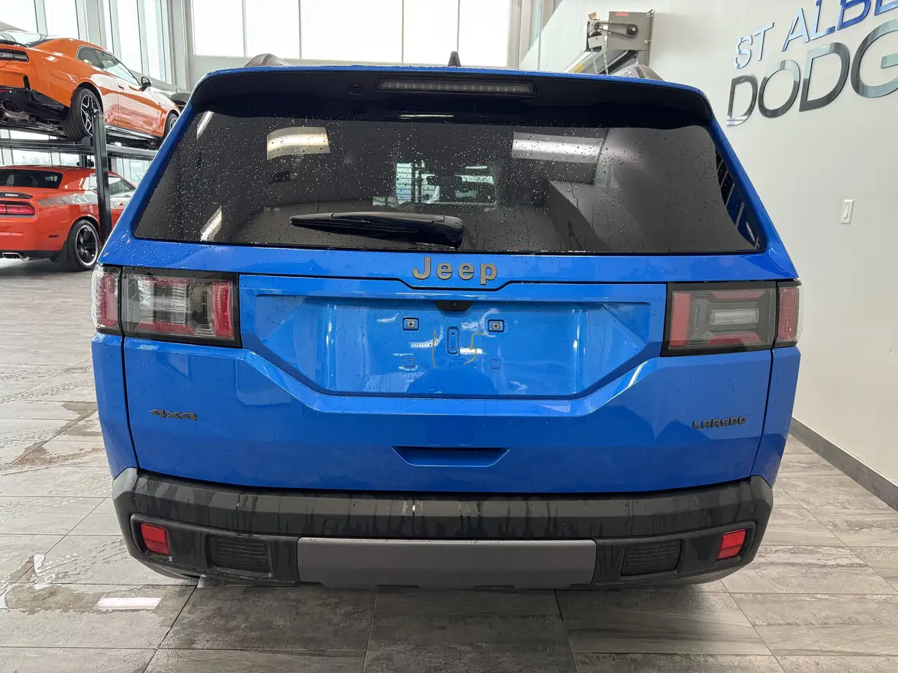 Jeep Cherokee снимка Jeep Cherokee