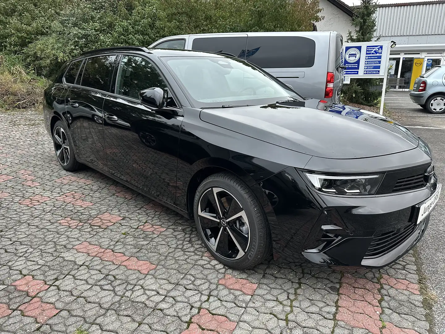 Opel Astra GS, Navi, AHK, Voll LED, Kamera360°, Sitzheiz. Schwarz - 1