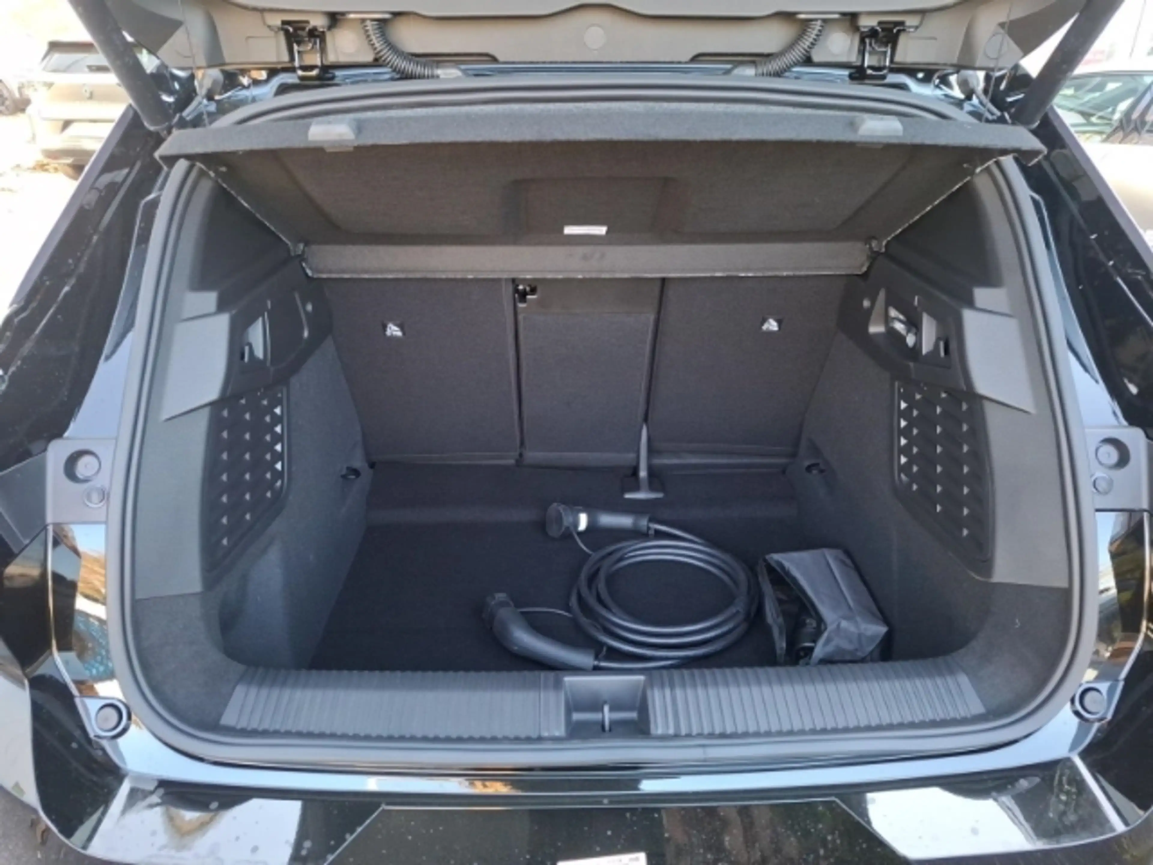 Renault Scenic Techno 220 Long Range V2L-ADAPTER SITZHEIZUNG LENK — photo 12