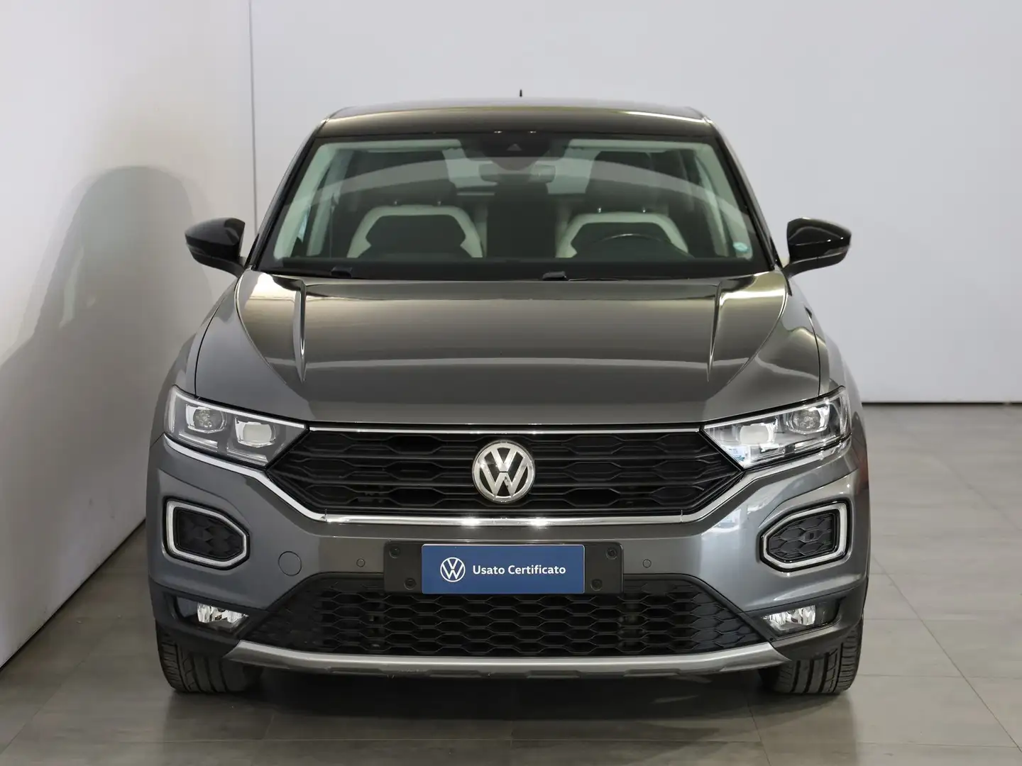 Volkswagen T-Roc 1.6 tdi advanced Grau - 2