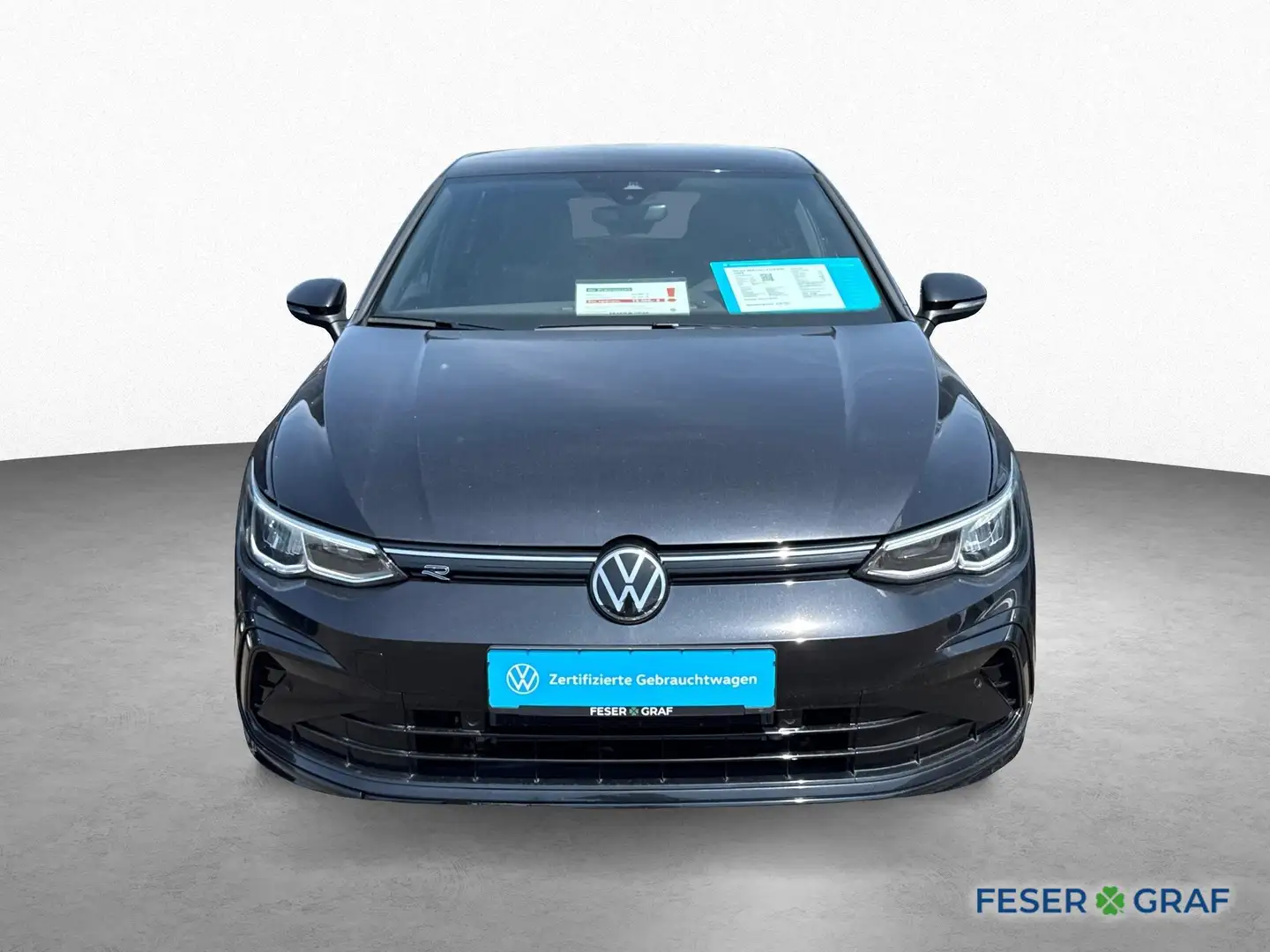Volkswagen Golf VIII R-Line 1.5 eTSI DSG 130PS Zwart - 2