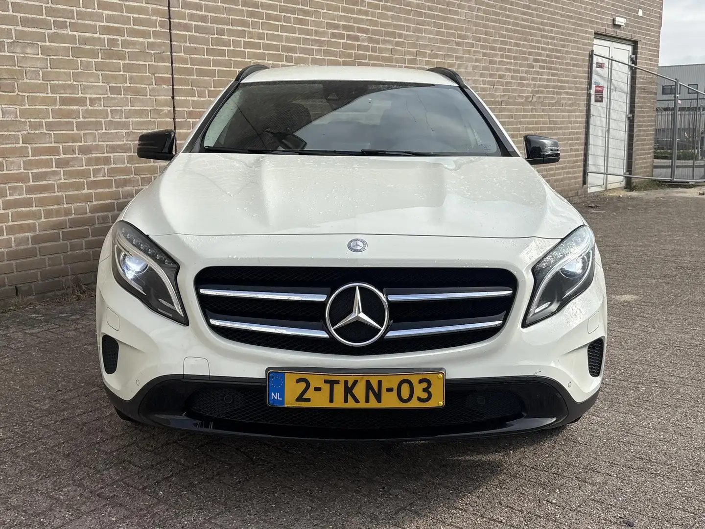 Mercedes-Benz GLA 200 CDI Ambition € 9.999 NETTO | NAVI | CLIMA | Wit - 2