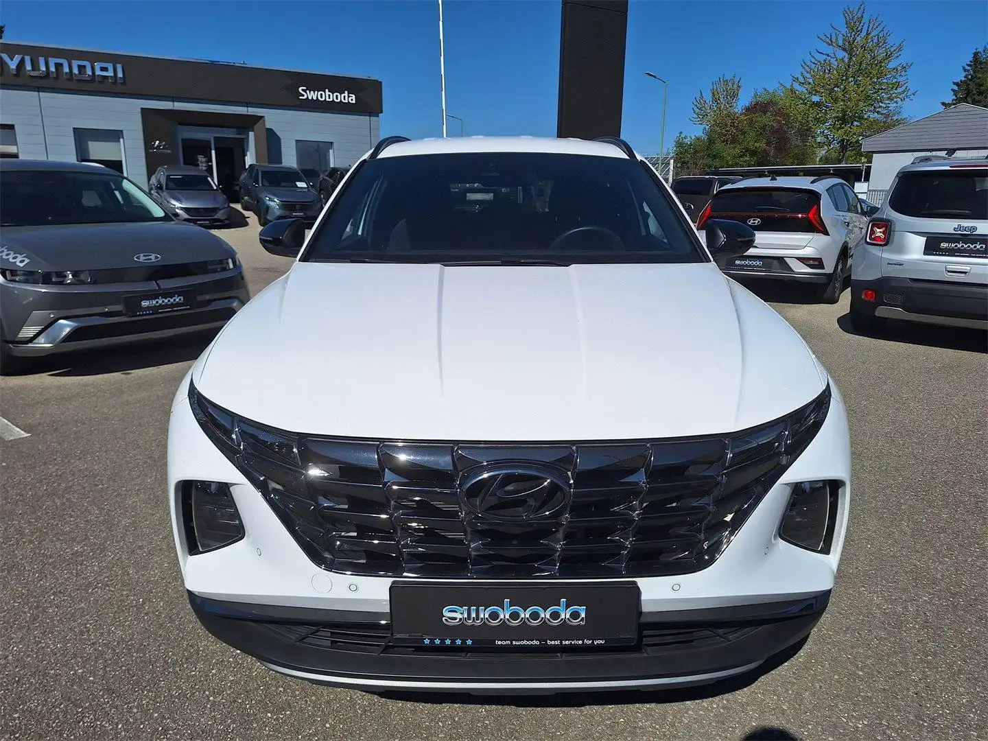 Hyundai TUCSON Tucson Trend Line PLUS 1,6 CRDI 4WD, 8-fach Weiß - 2