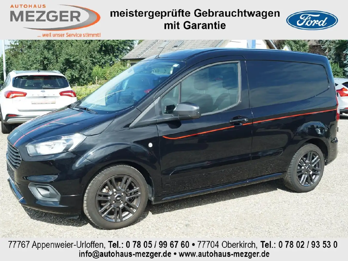 Ford Transit Courier Sport Negro - 2