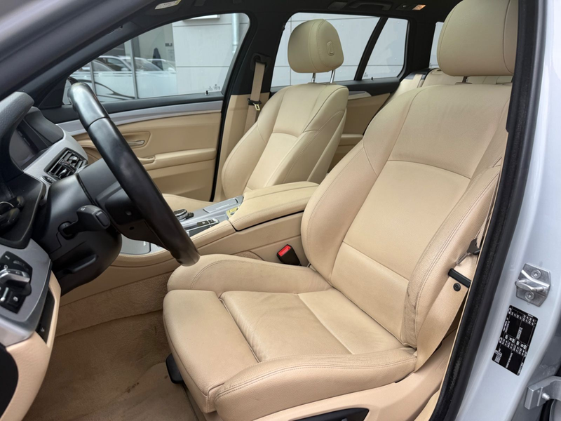 BMW 530 d Touring/M PAKET/LEDER/PANO/NAVI/KAMERA — photo 12