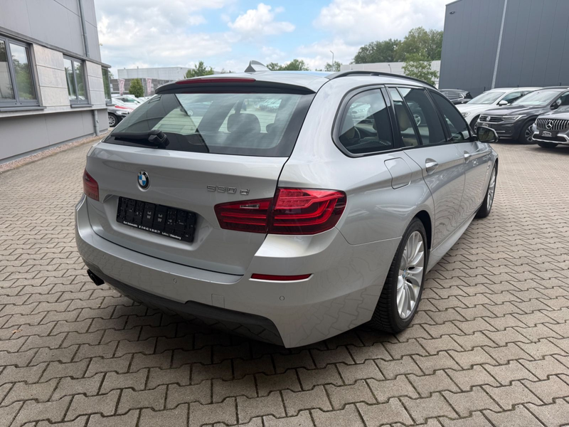 BMW 530 d Touring/M PAKET/LEDER/PANO/NAVI/KAMERA — photo 6