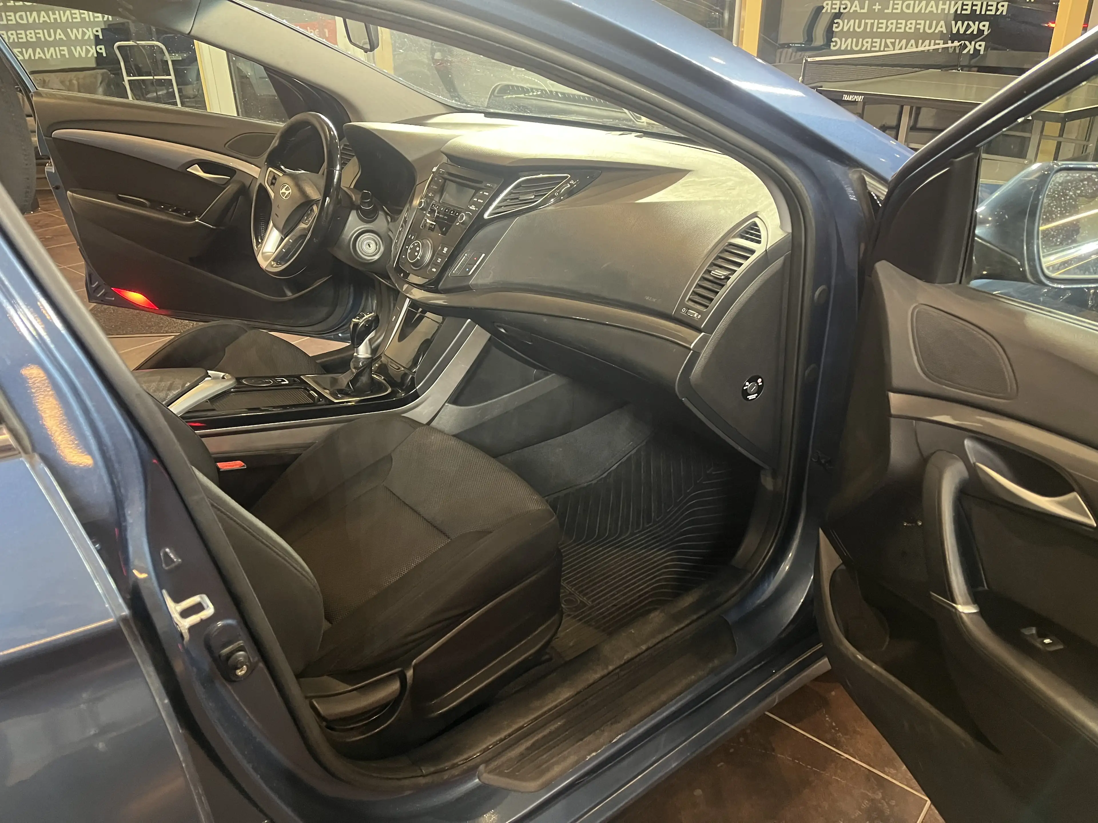 Hyundai i40 5 Star*Edition*cw*5*Star*Edition*SHZ*AHK*TPM* — photo 15