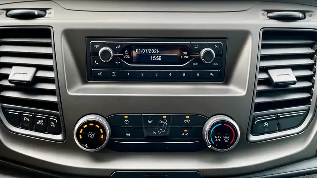 Ford Transit view 17