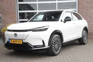 Limited Edition 69 kWh | Pano | Full options |
