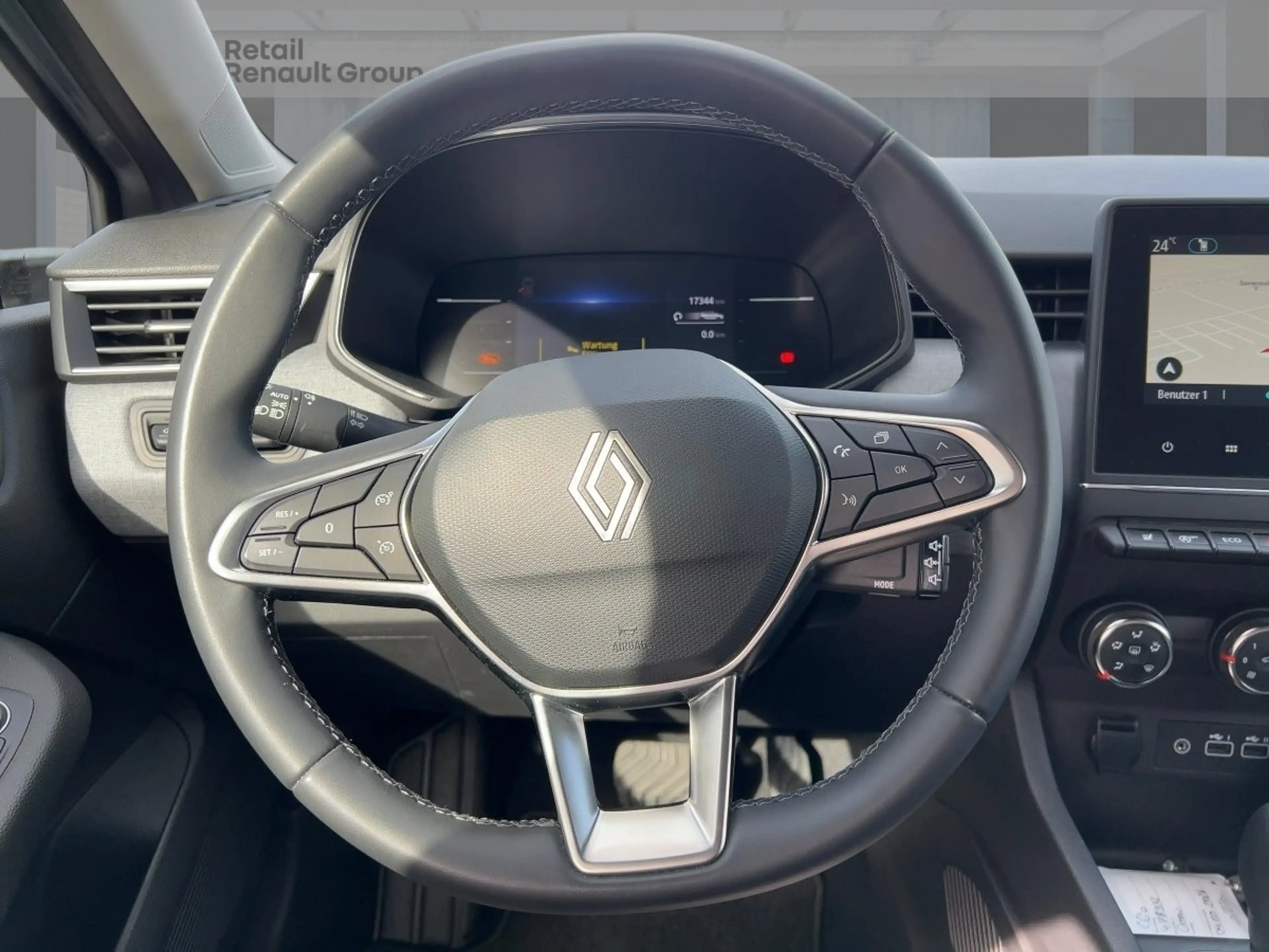 Renault Clio EVOLUTION TCe 90 X-TRONIC NAVIGATION — photo 11