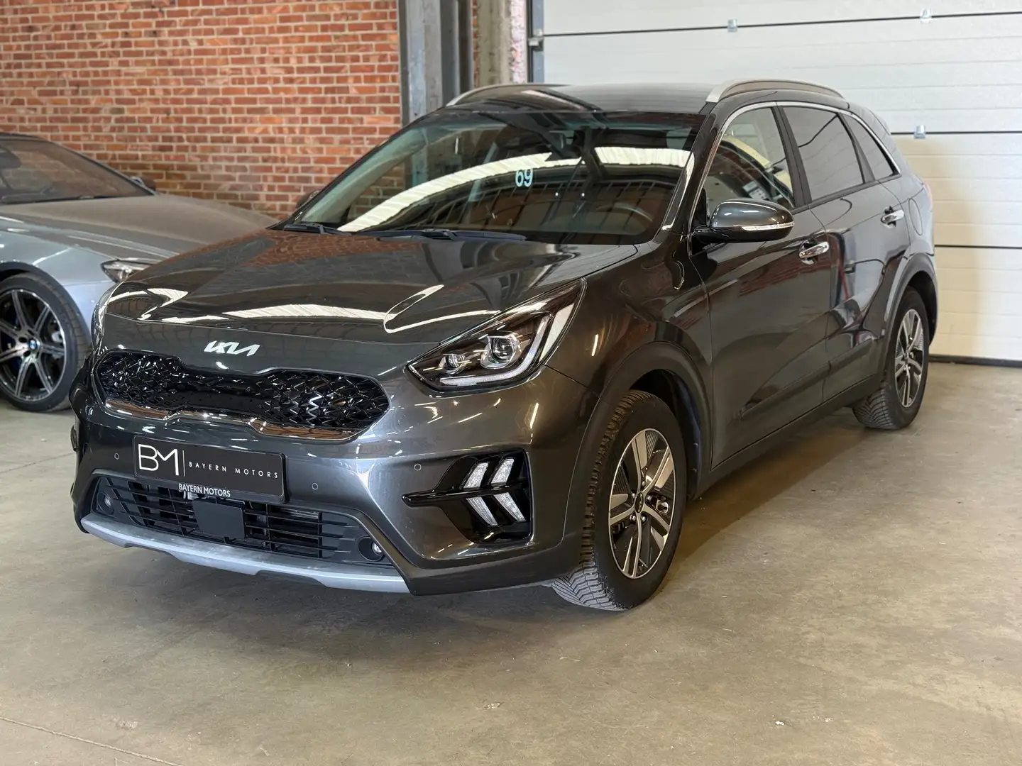 Kia Niro HEV 1.6 Benzine Hybride 26.000km 2022 Veel Optie's Gris - 1