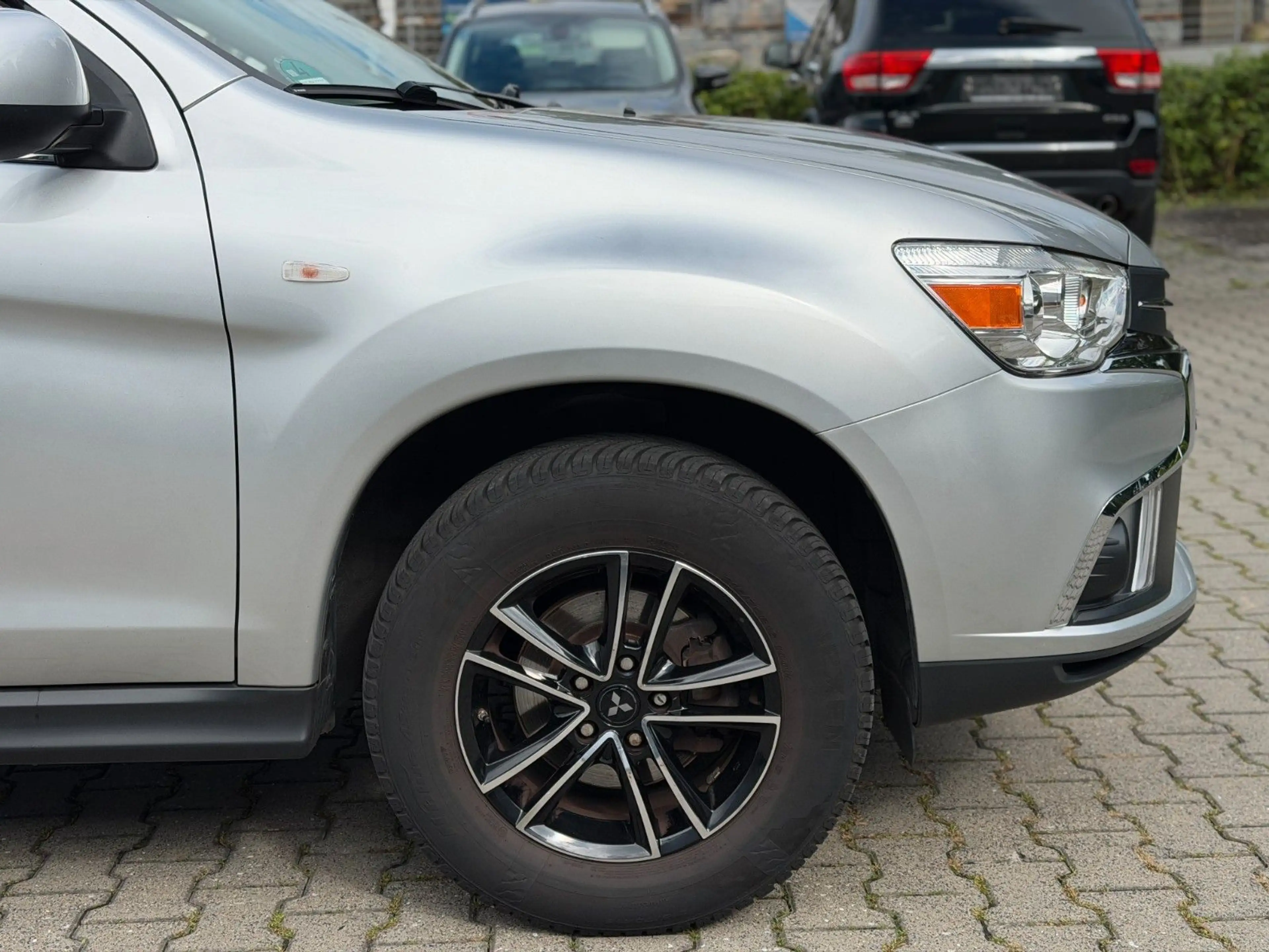 Mitsubishi ASX Edition 100+ 2WD Garantie*1.Hand*Kamera*AHK — photo 8