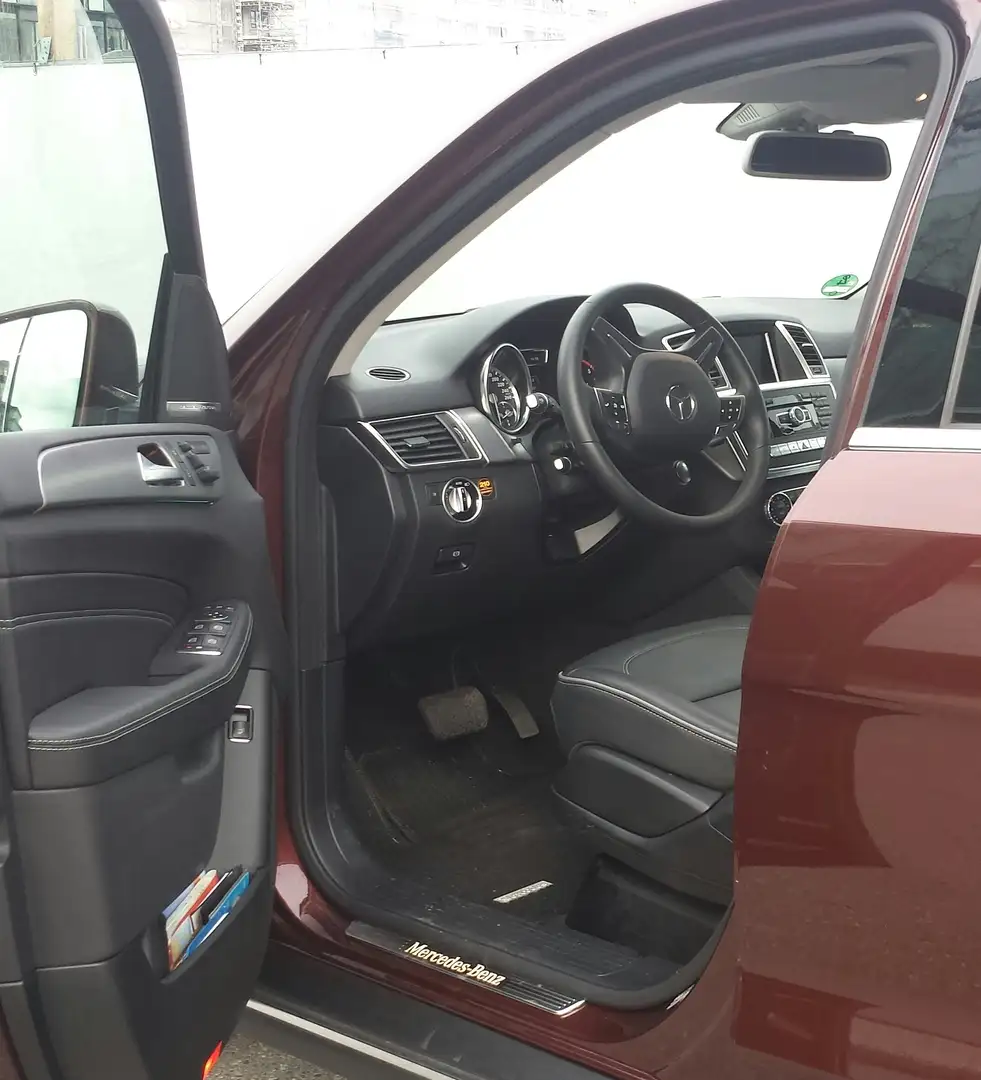 Mercedes-Benz ML 350 ML 350 BlueTEC 4MATIC 7G-TRONIC Красный - 1