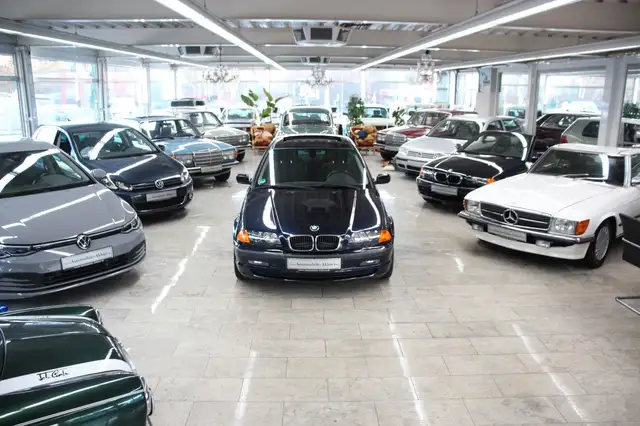 BMW 316 i Lim. *Schiebedach/SHZ/Klimaauto.*