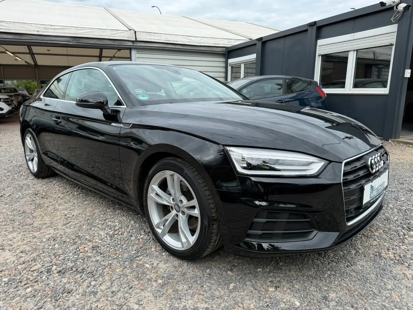Audi A5 40 TFSI S tronic Zwart - 1