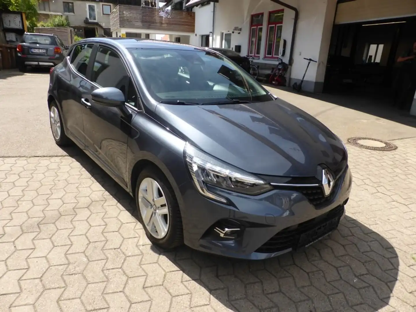 Renault Clio Grau - 2